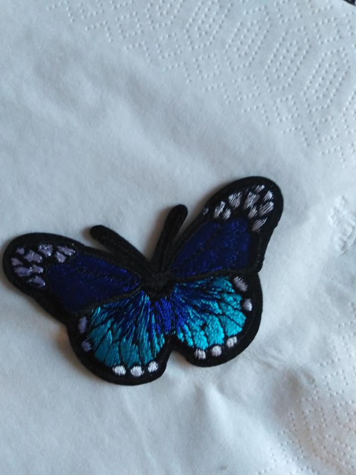 Nažehlovací aplikace - motýl modrý