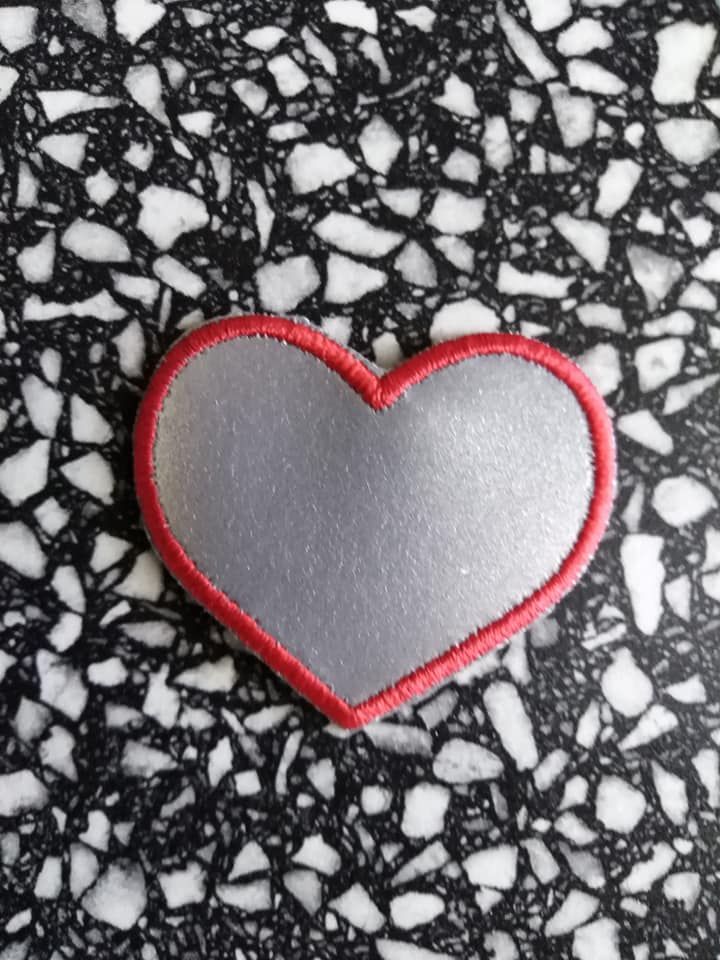 Reflexní nažehlovací aplikace - srdce