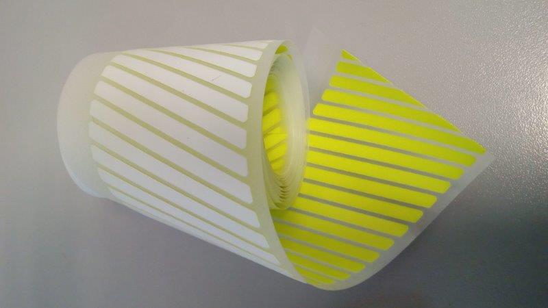 Páska reflexní nažehlovací šrafování 50 mm žlutá