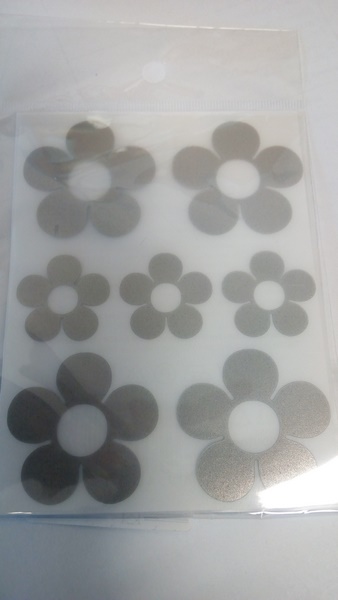 Reflexní motiv květy