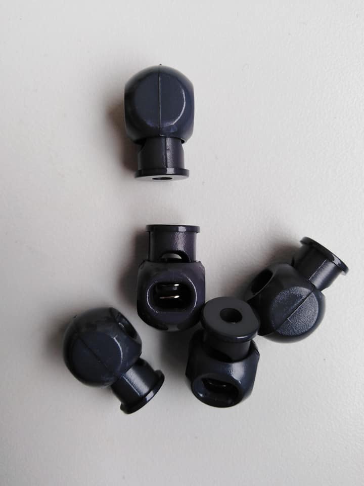 Brzdička tmavě šedá