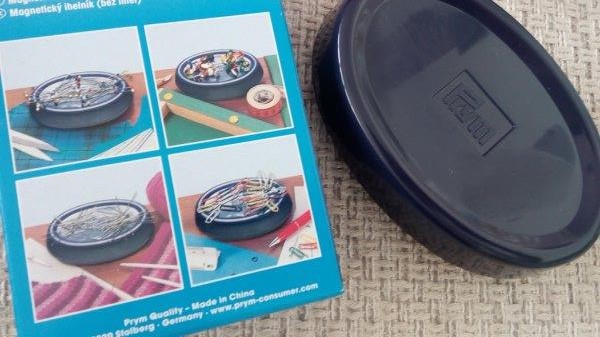 Magnetická miska na špendlíky jehelníček