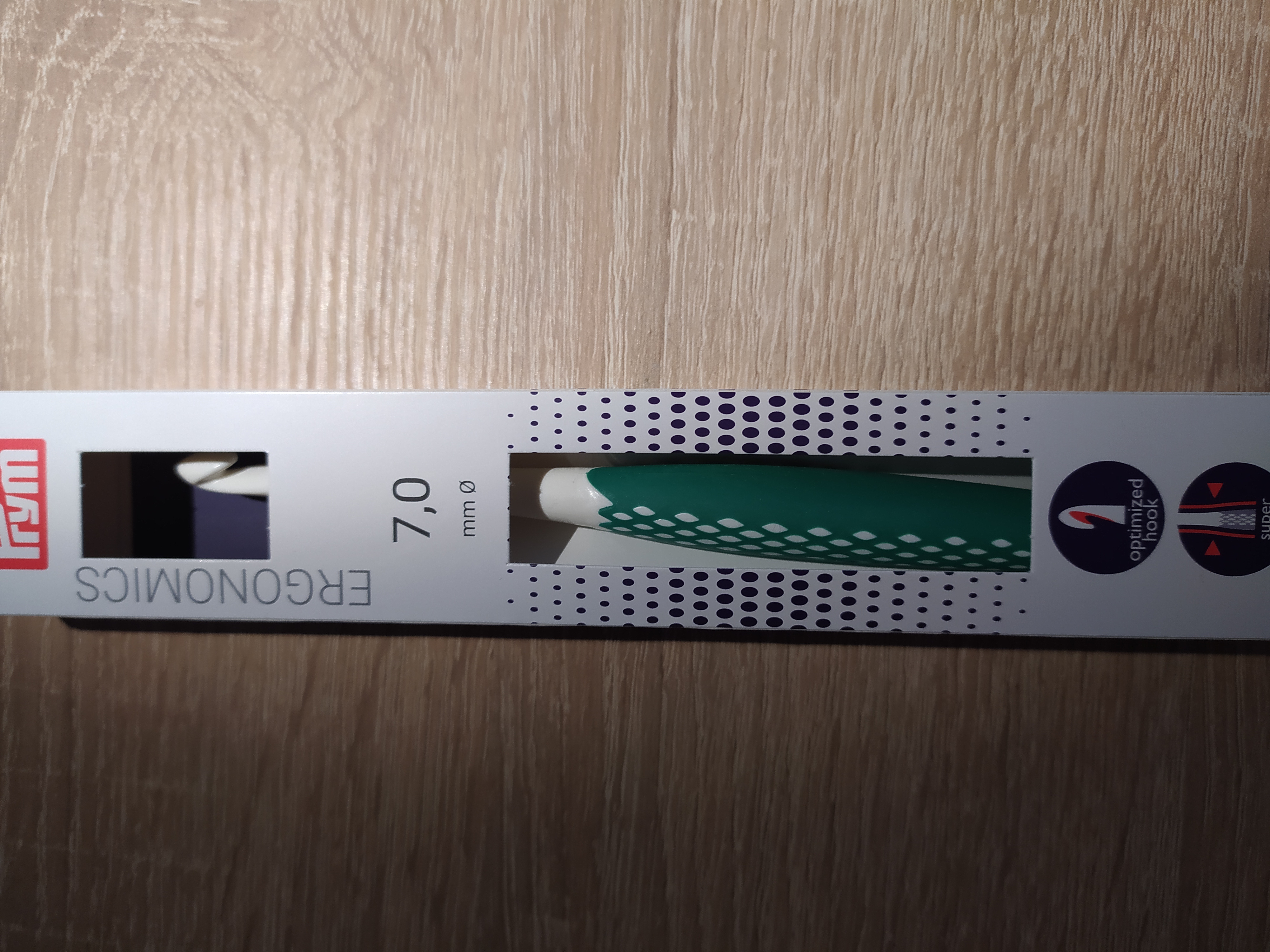 Háček na vlnu ergonomický 7 mm/17 cm