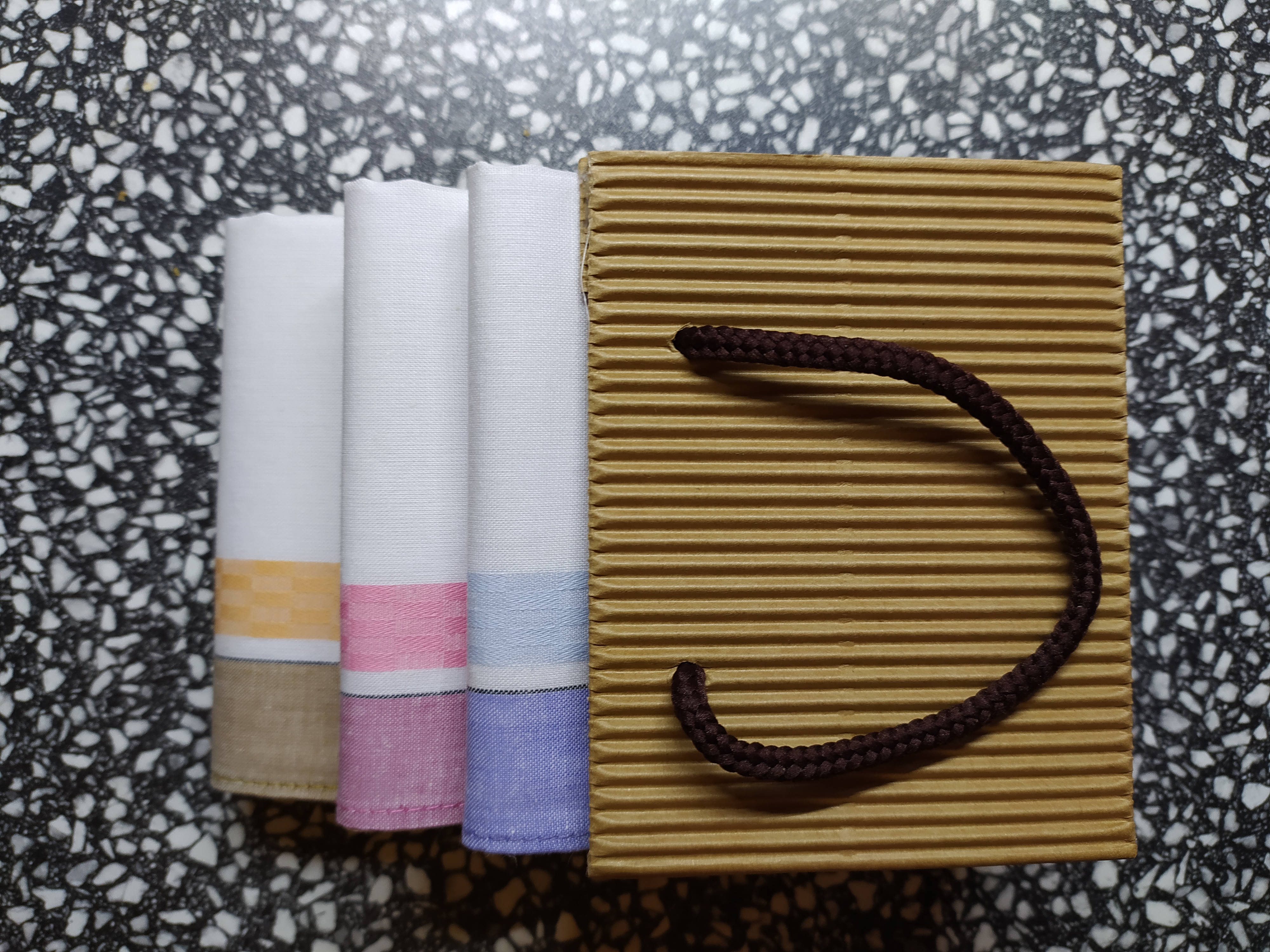 Kapesník dámský barevný - taštička 3 ks