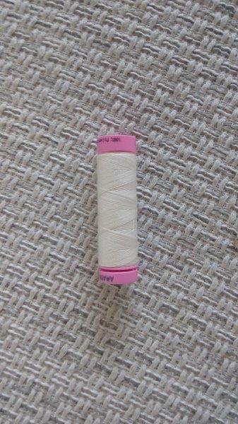 Jeansové velmi pevné nitě 30 m bílé 2000