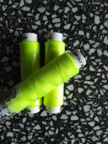 Nitě Unipoly 120 14x2 100 m reflexní žlutá