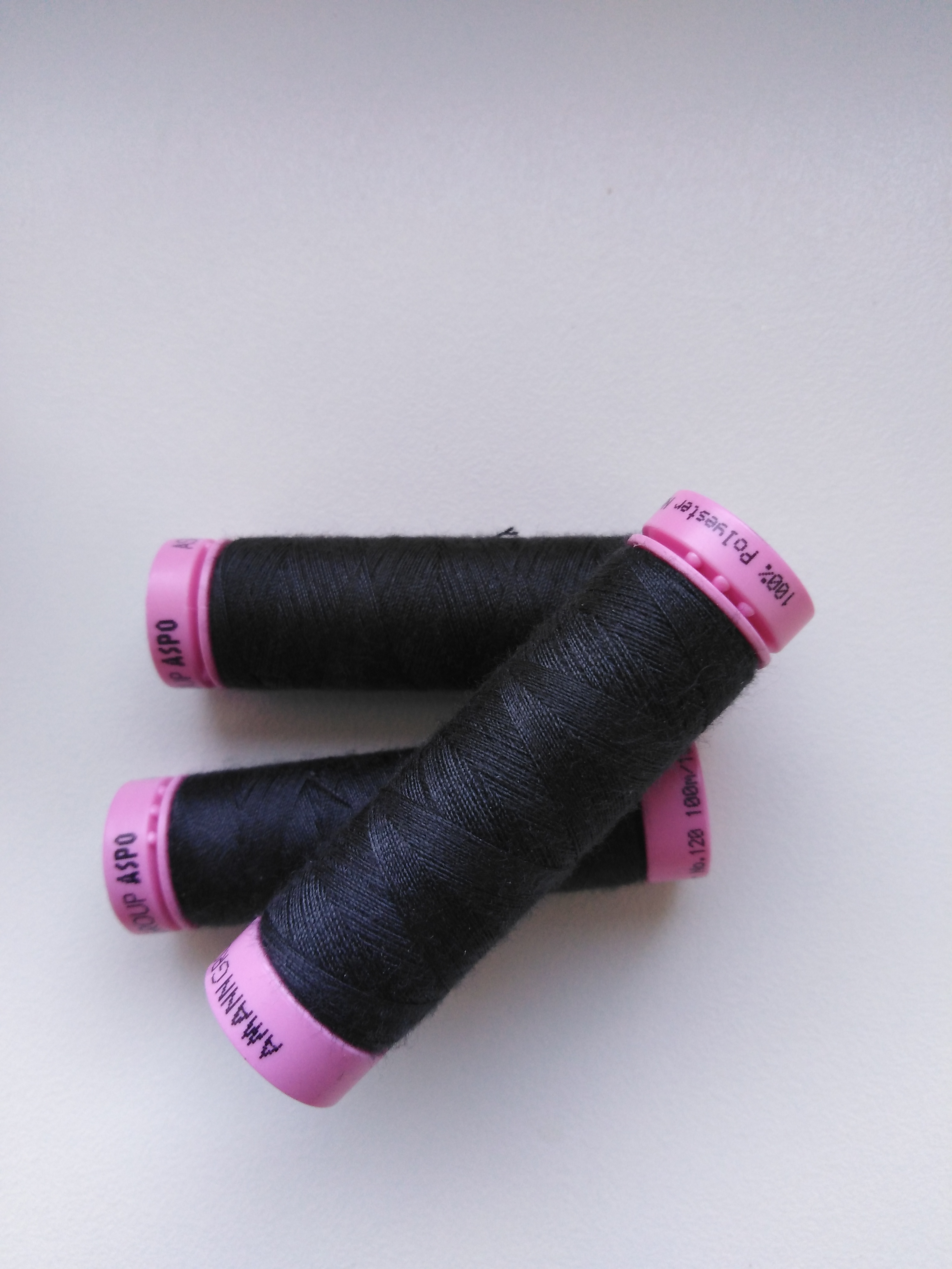 Nitě univerzální PES 100 m grafitová 1237