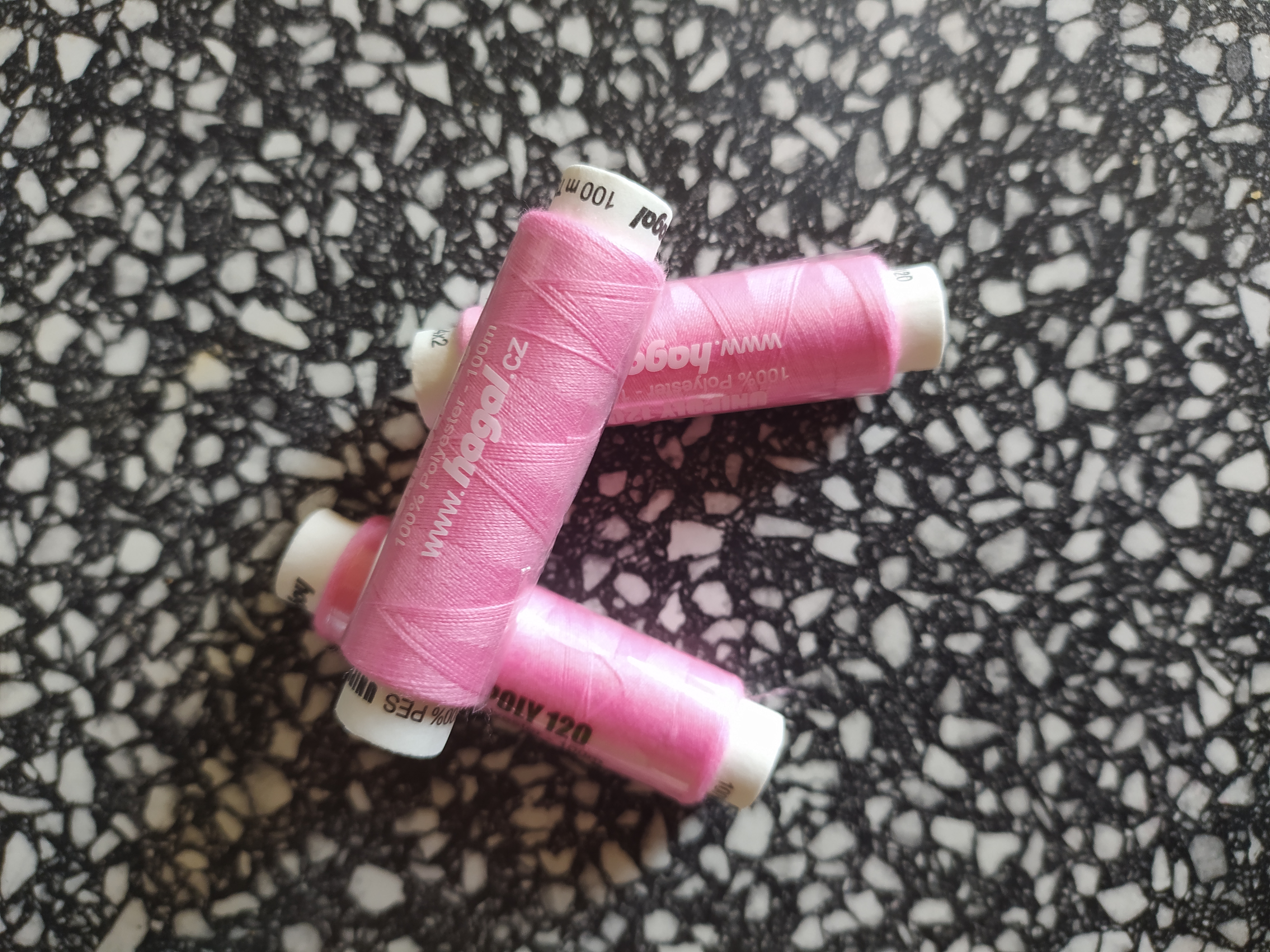 Nitě Unipoly 120 14x2 100 m růžová 332