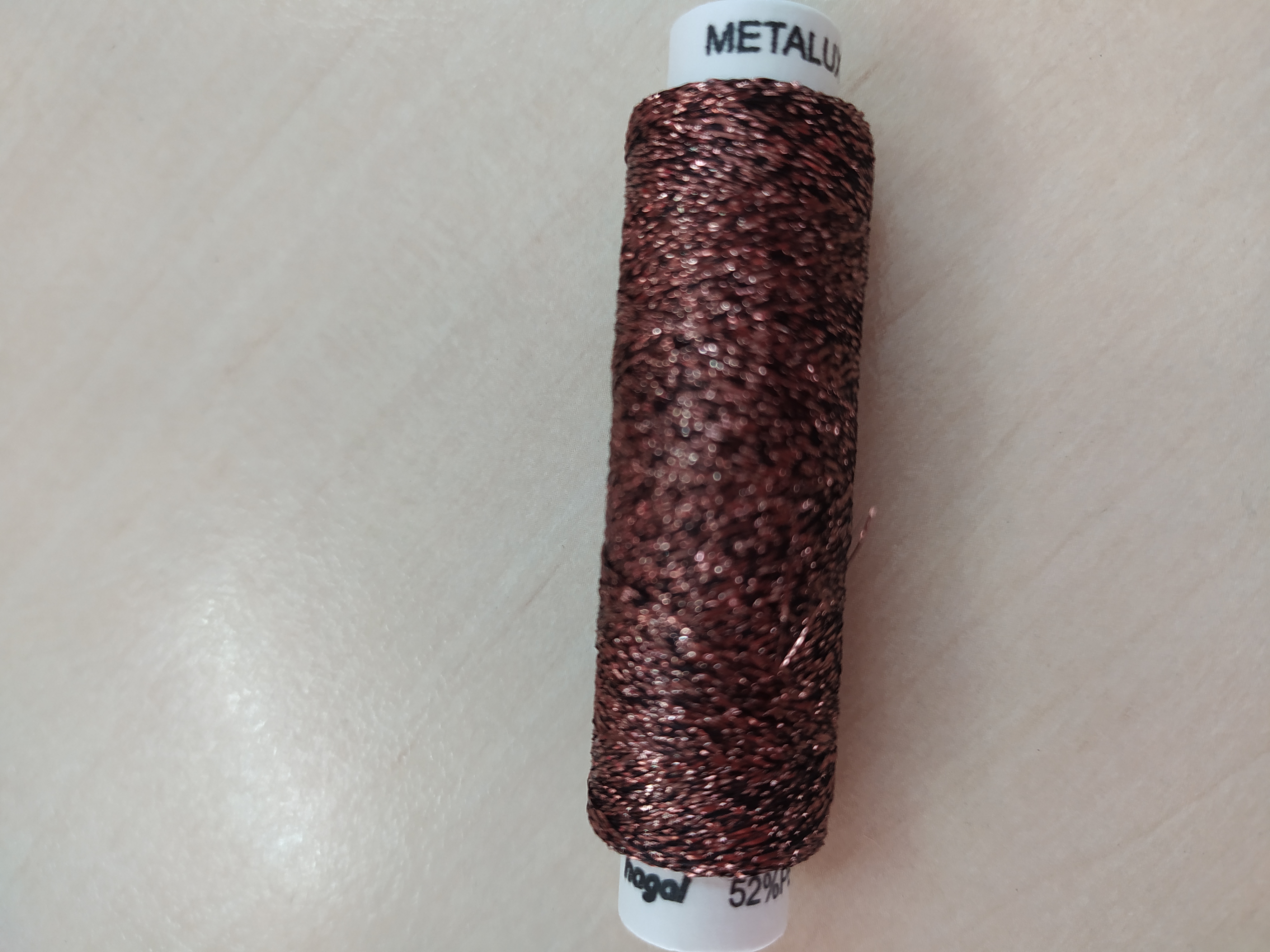 Efektní příze nitě Metalux 100 m čokoládová