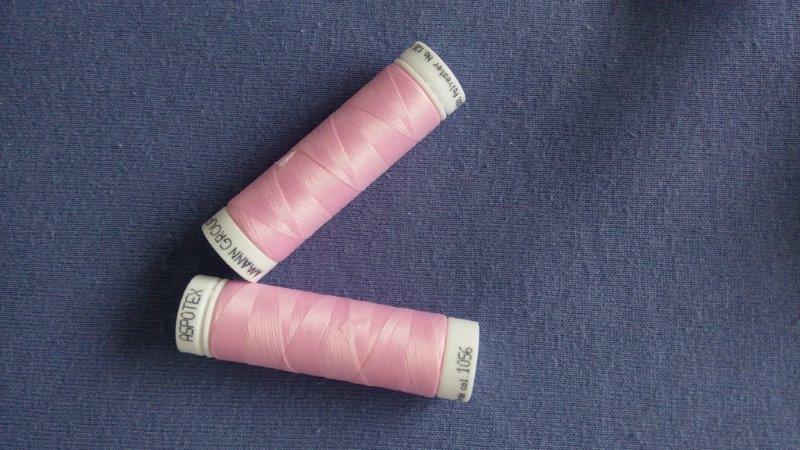 Nitě pružné a entlovací 100 m střední růžová 1056