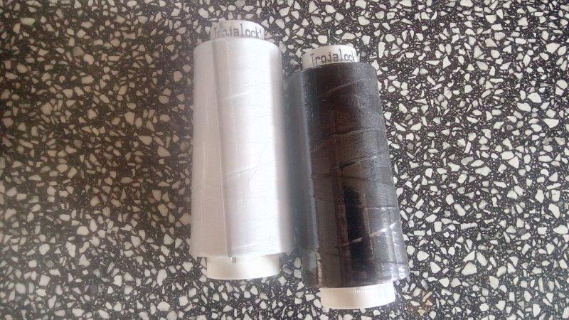 Nitě Trojalock 2500 m  pro overlocky bílá