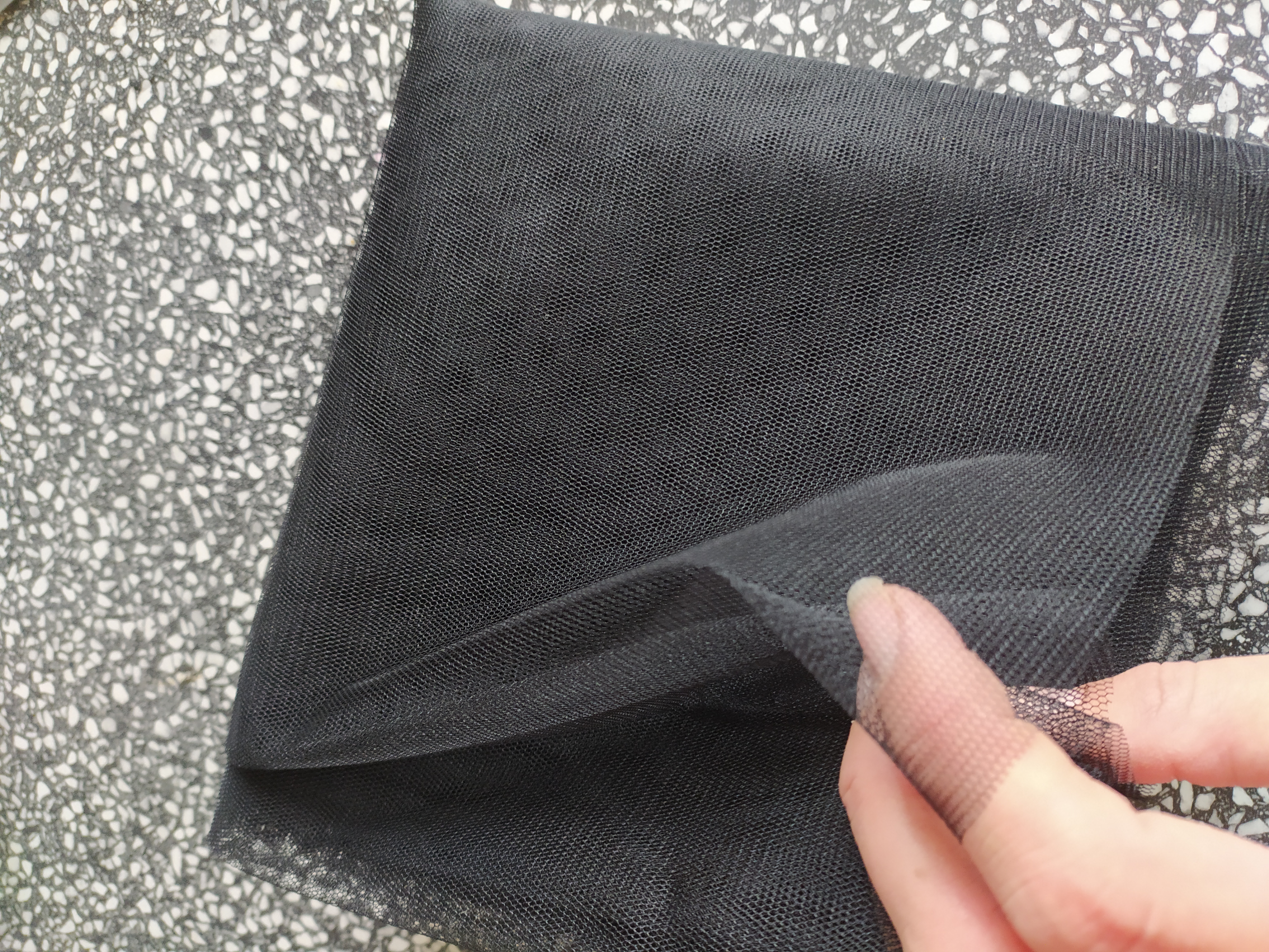 Tyl pletený PAD š. 160 cm x 0,5 m černý