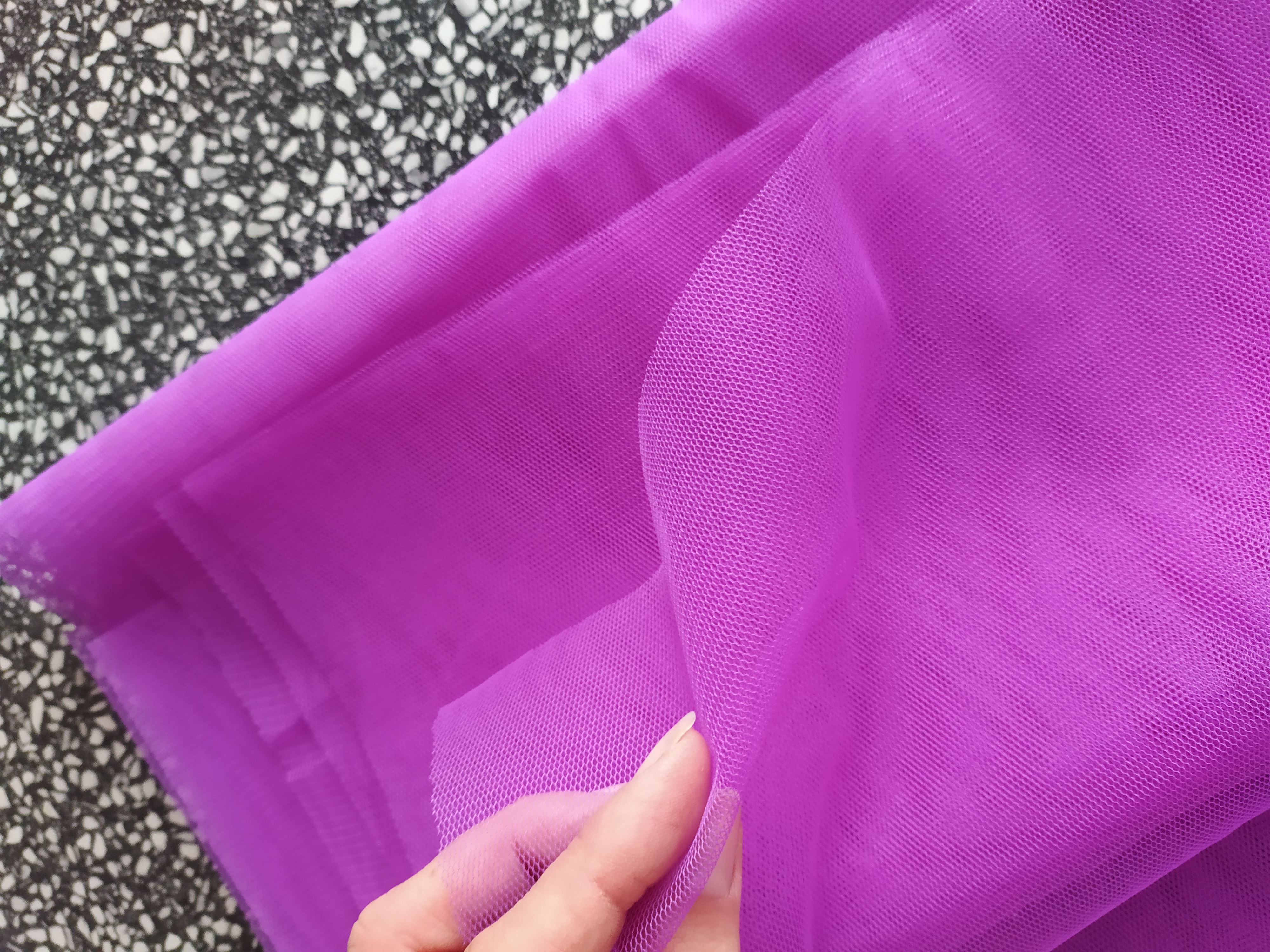 Tyl pletený PAD š. 160 cm x 0,5 m fialový