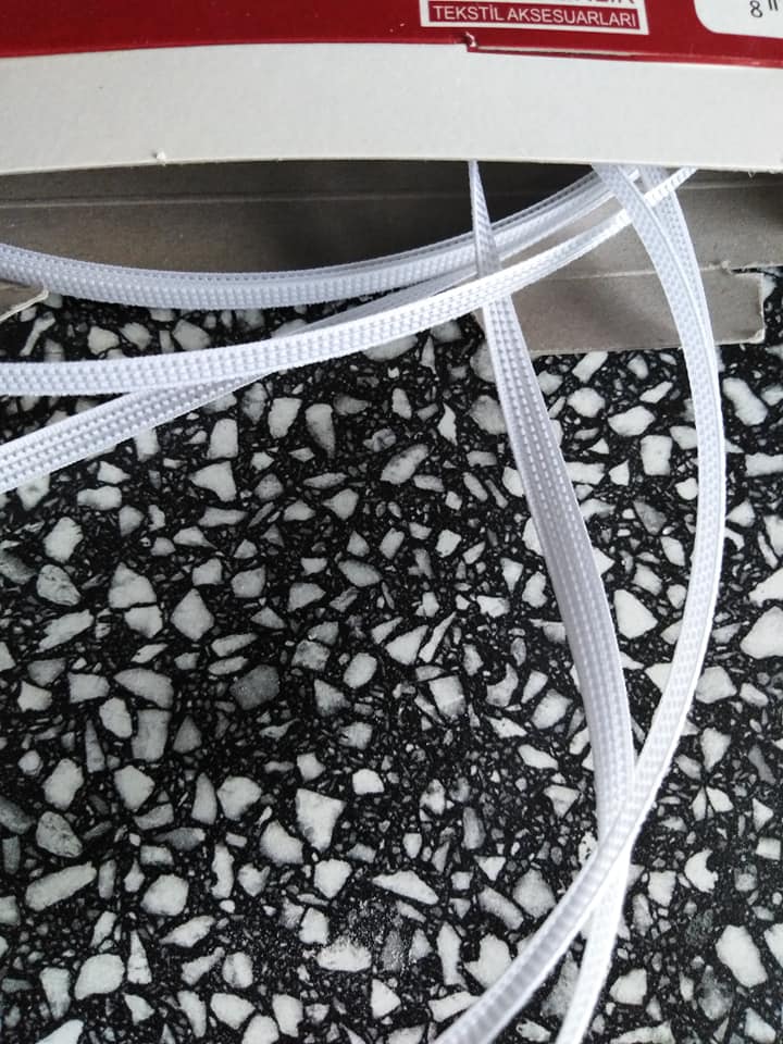 Kostice plastová metráž Hardyflex 5 mm bílá