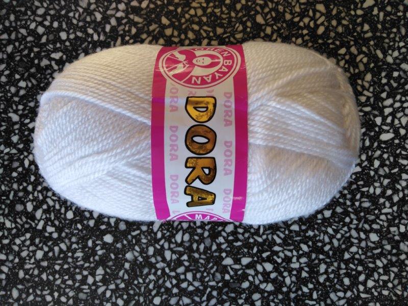 Příze Dora bílá 000