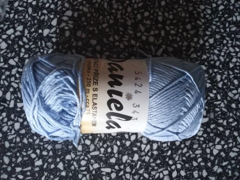 Příze Daniela bledě modrá 5424