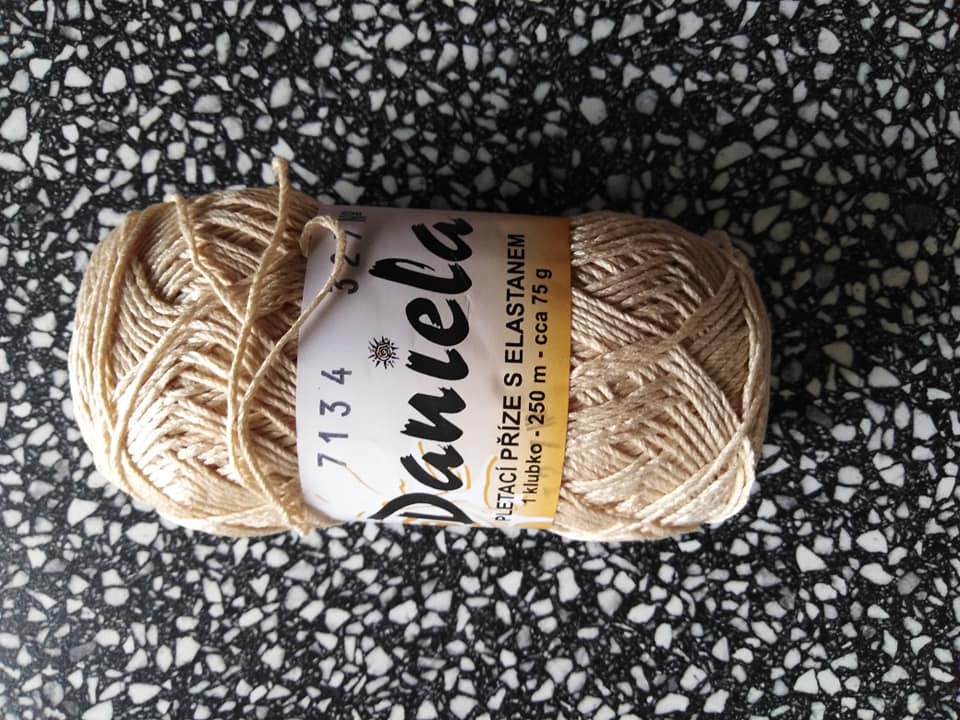 Příze Daniela krémová 7134