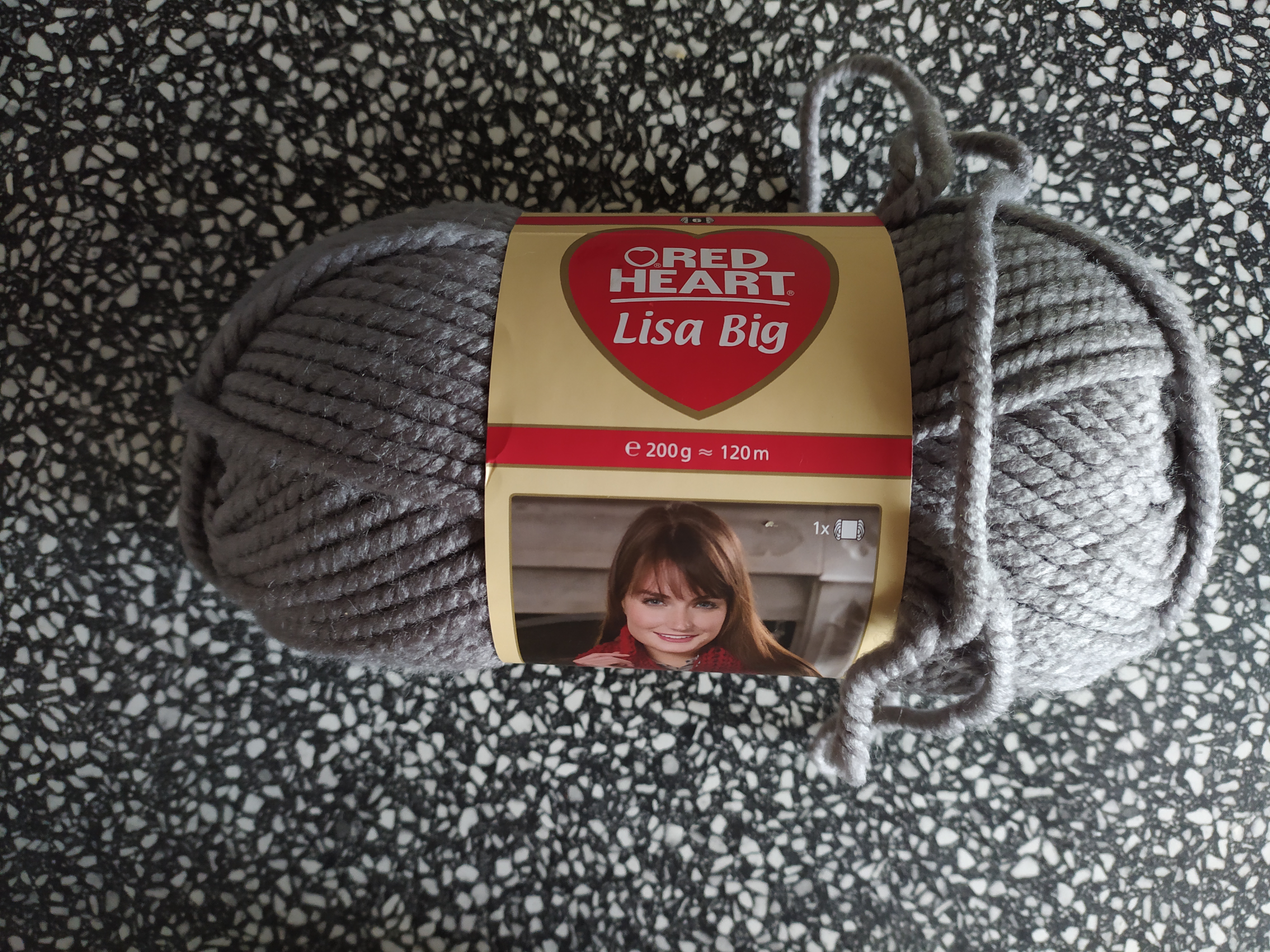 Příze Red Heart Lisa Big šedá 0198