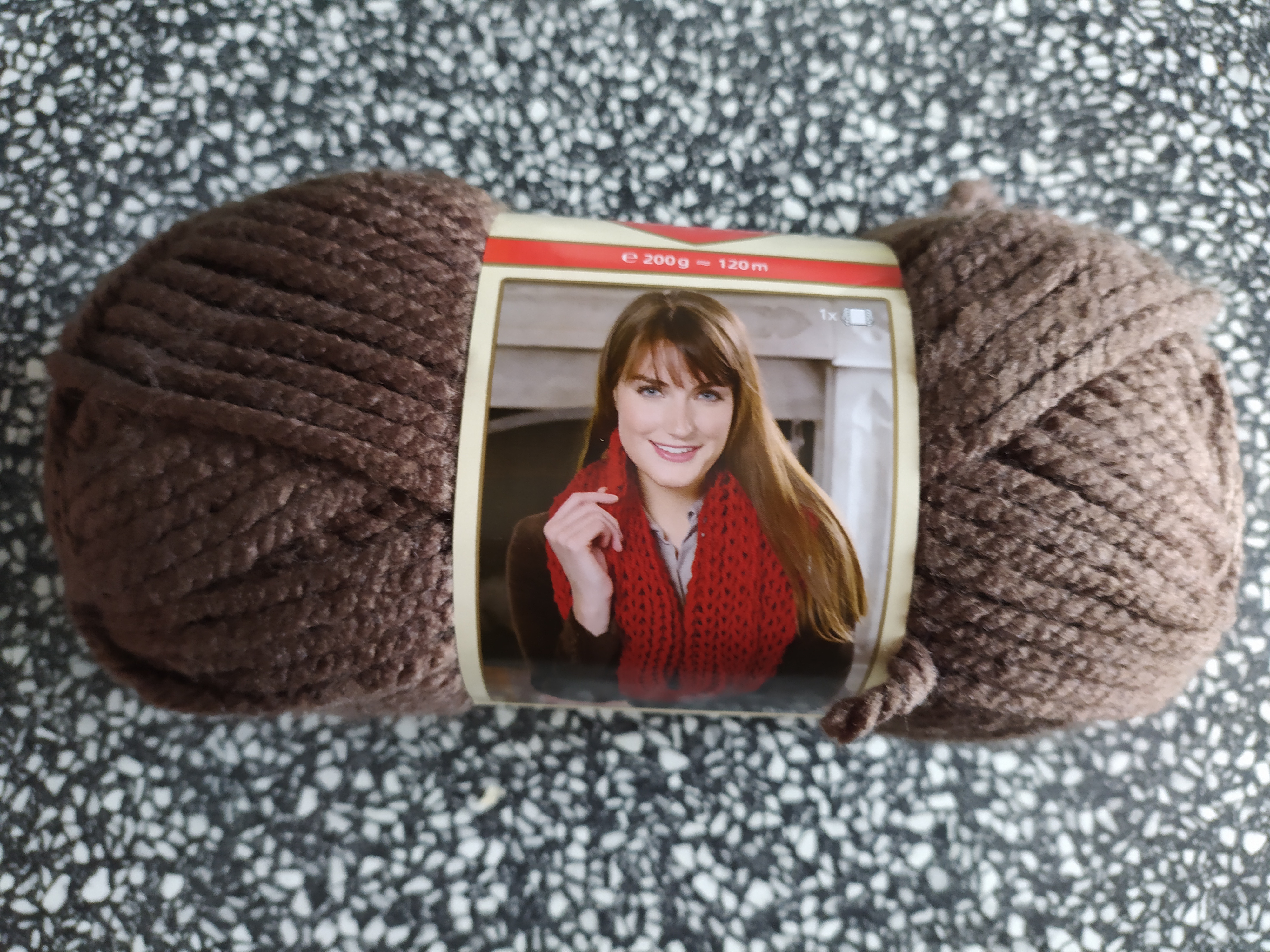 Příze Red Heart Lisa Big dubová hněď 0110