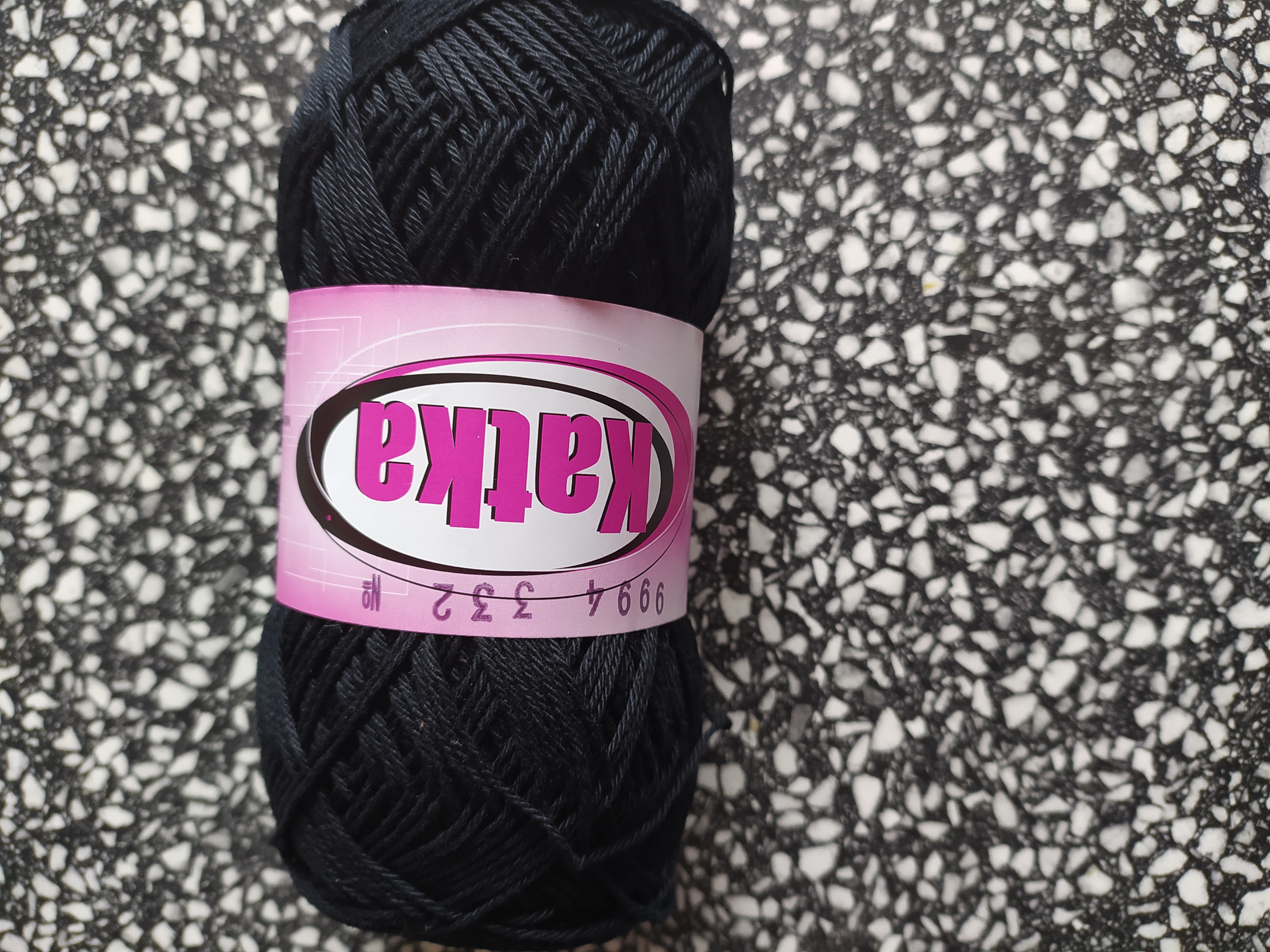 Příze Katka černá 9994