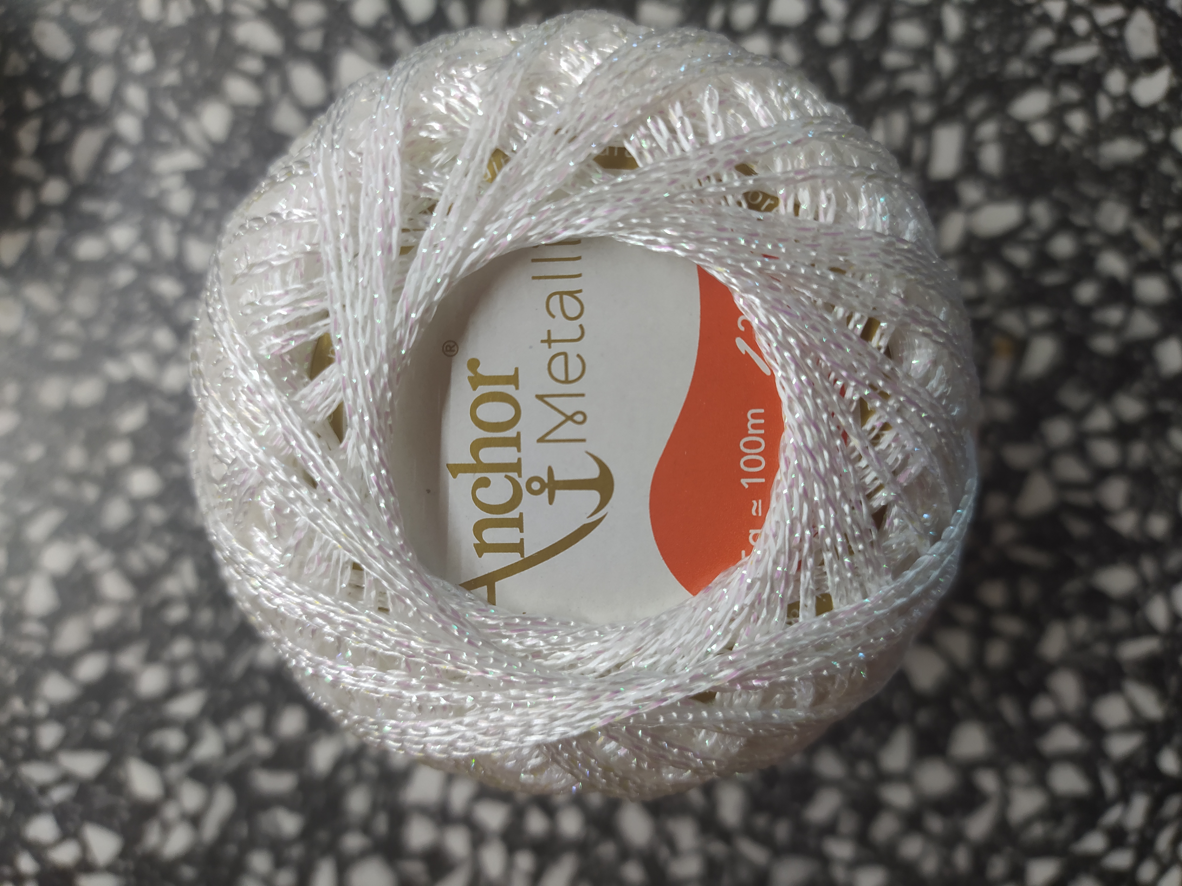 Příze Anchor Artiste bílá 304