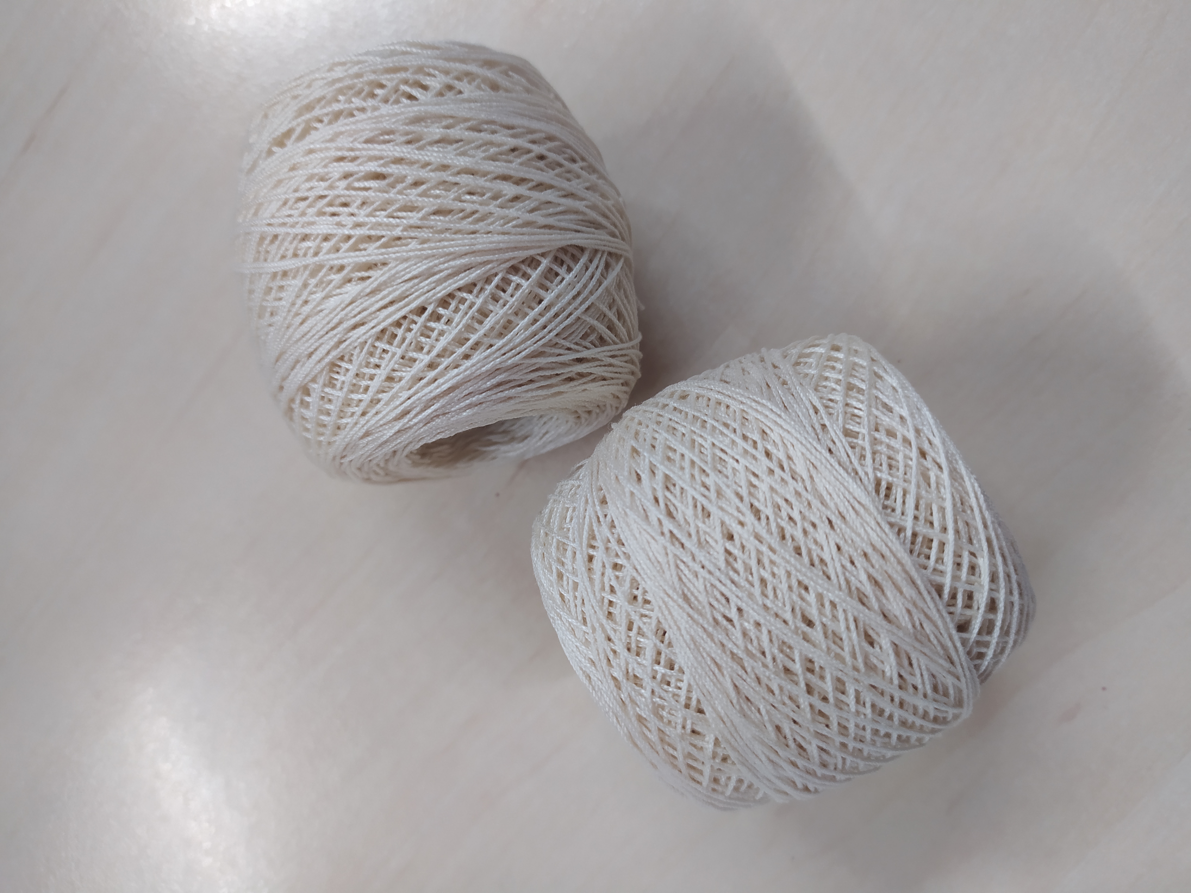 Háčkovací příze Kordonet 30 ecru 7114