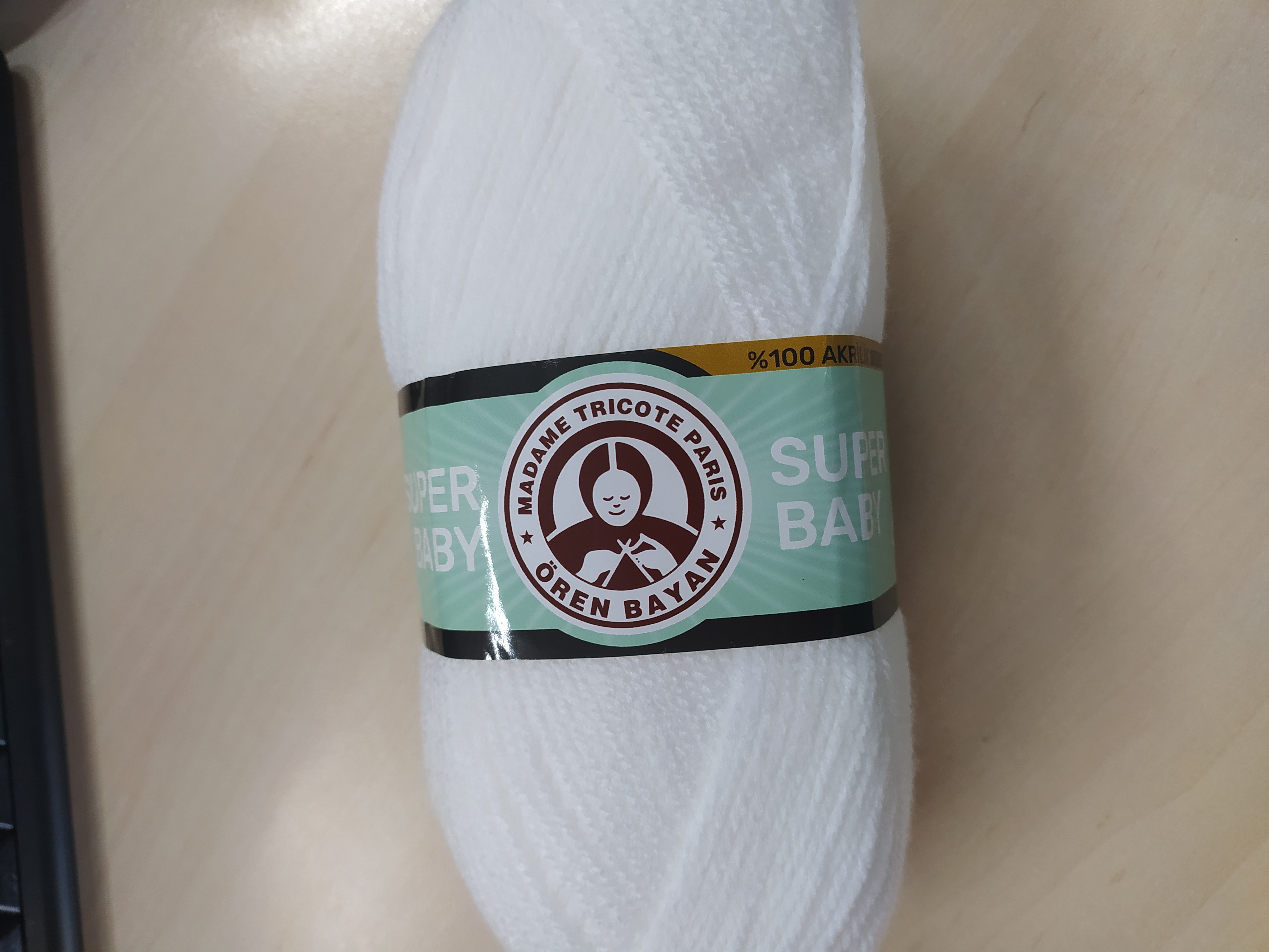 Příze Super Baby krémová bílá 111