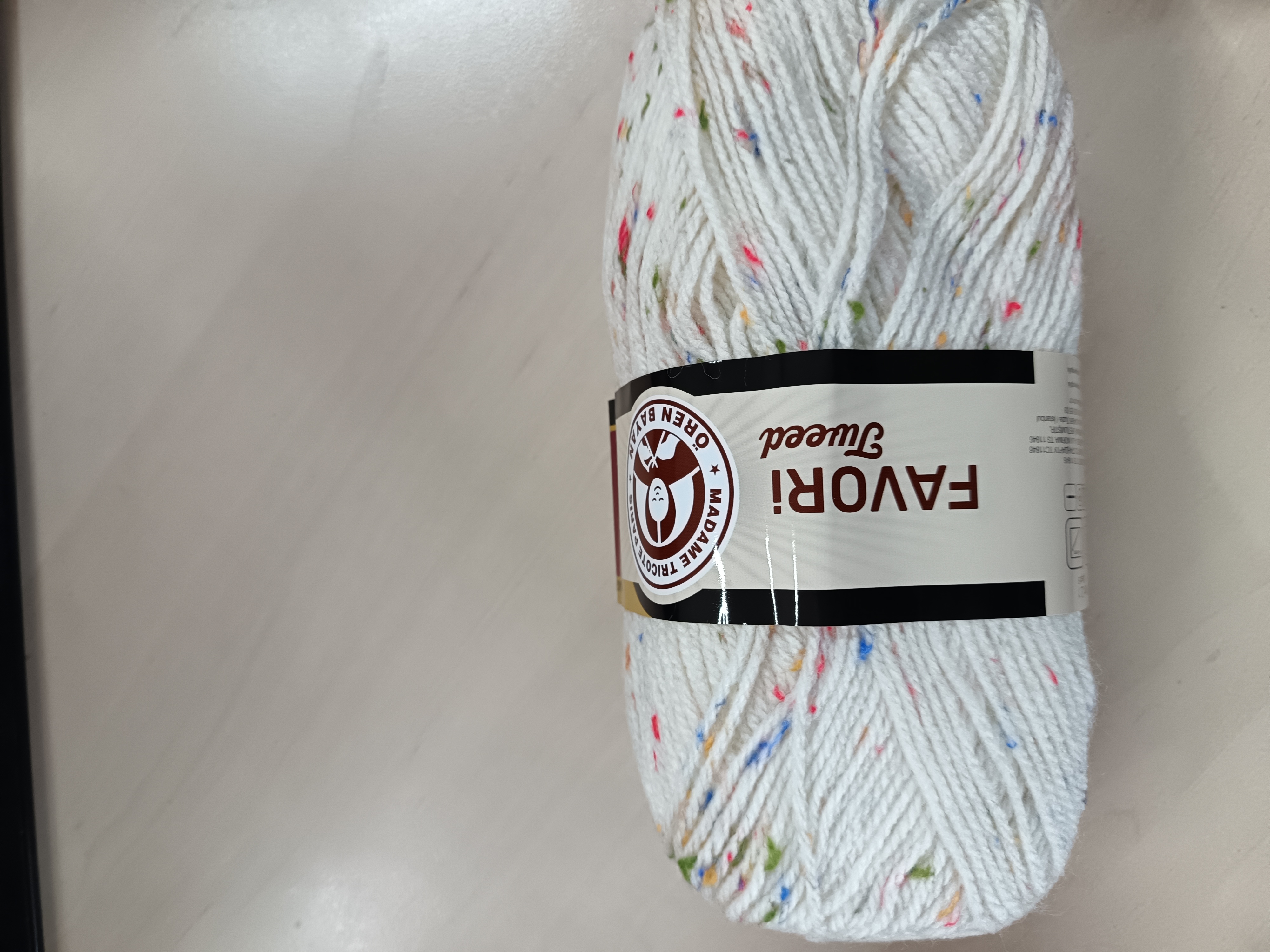 Příze FAVORI TWEED krémová 0005C