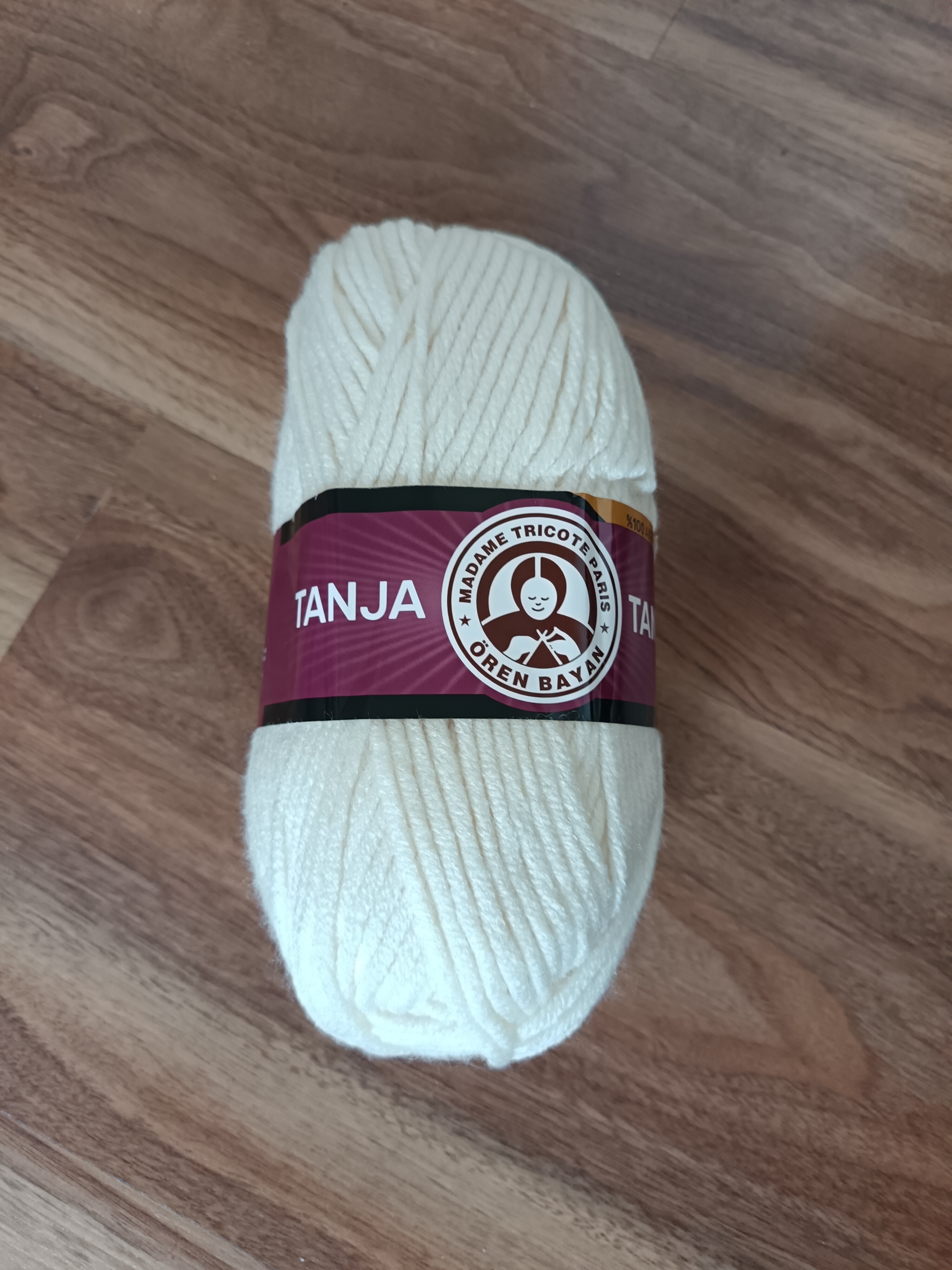 Příze Tango/Tanja smetanová 004