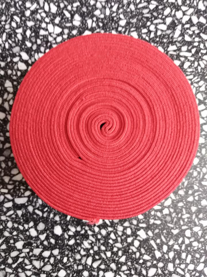 Pruženka plochá 50 mm červená