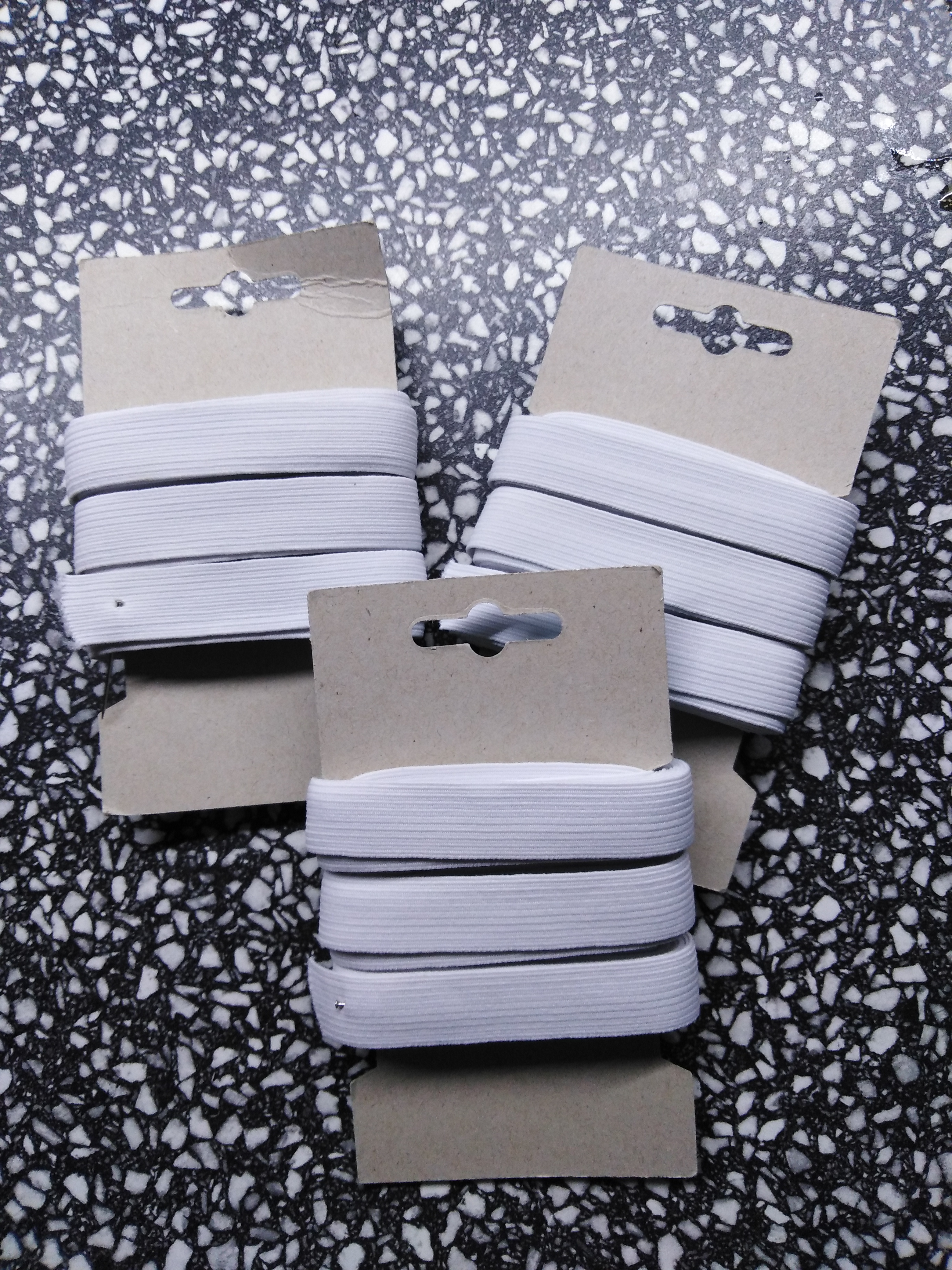 Pruženka karta 5 m - 14,4 mm bílá