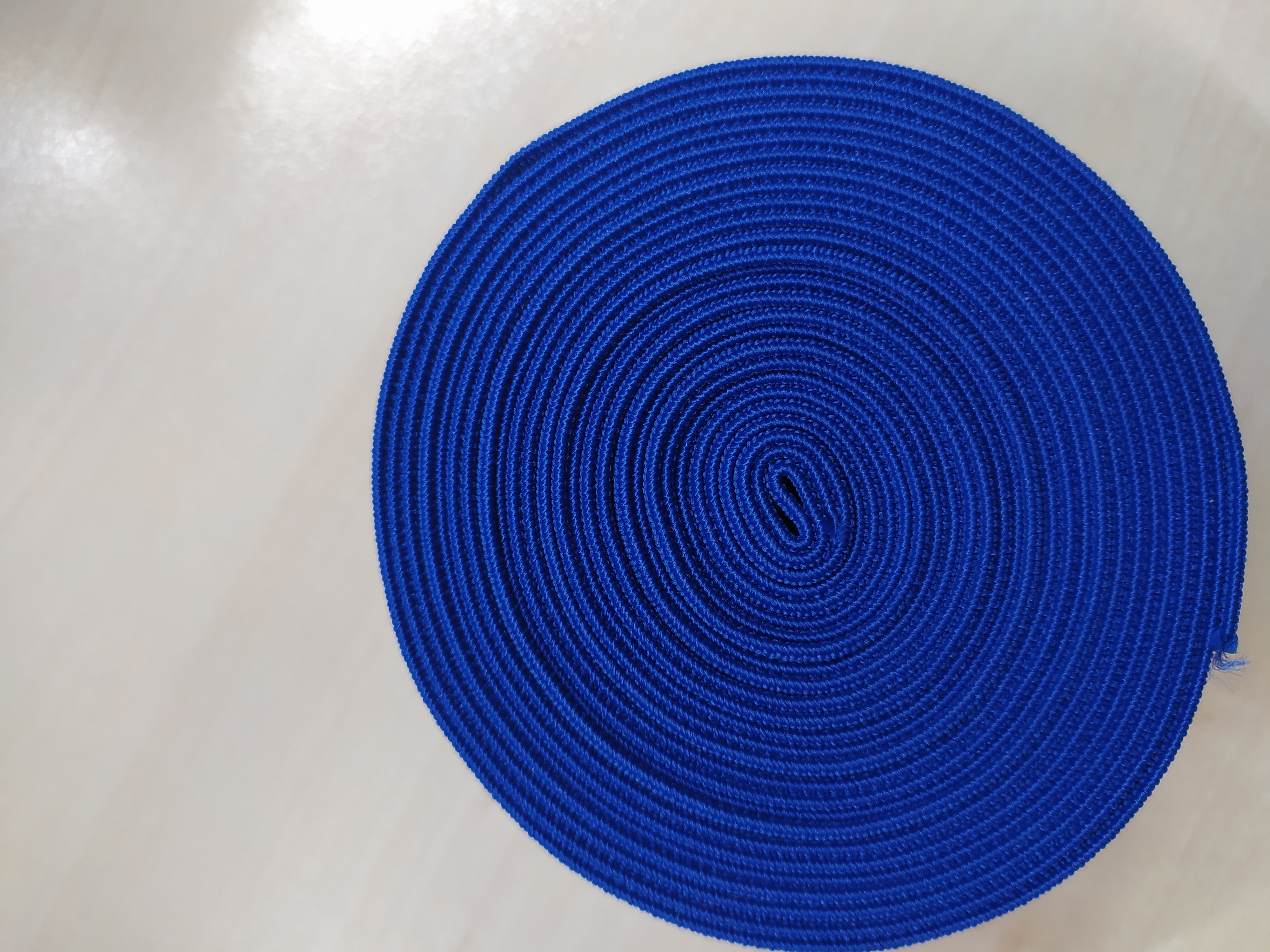 Pruženka plochá 50 mm královská modř