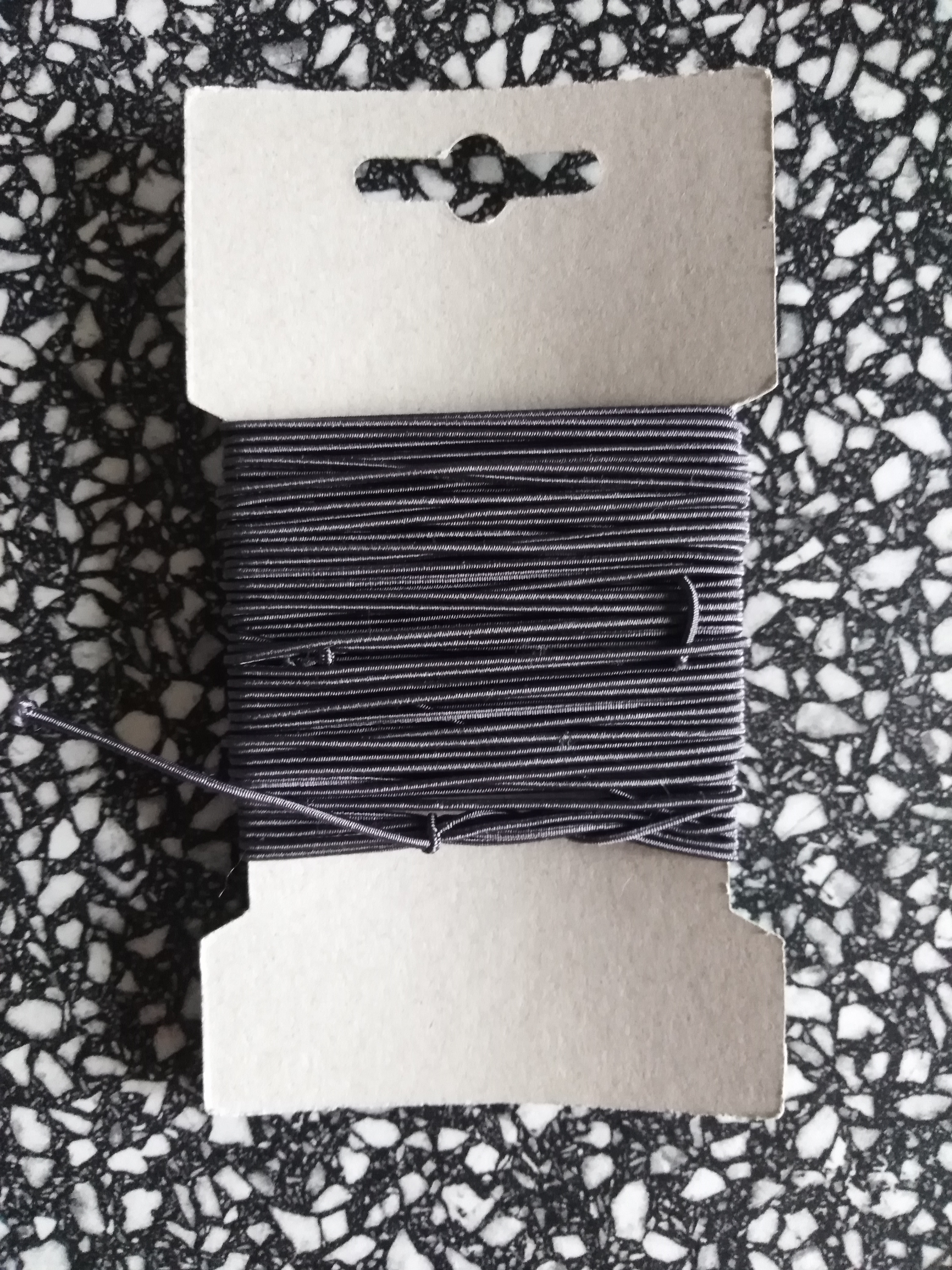 Klobouková guma 1,2 mm - karta 10 m tmavě šedá