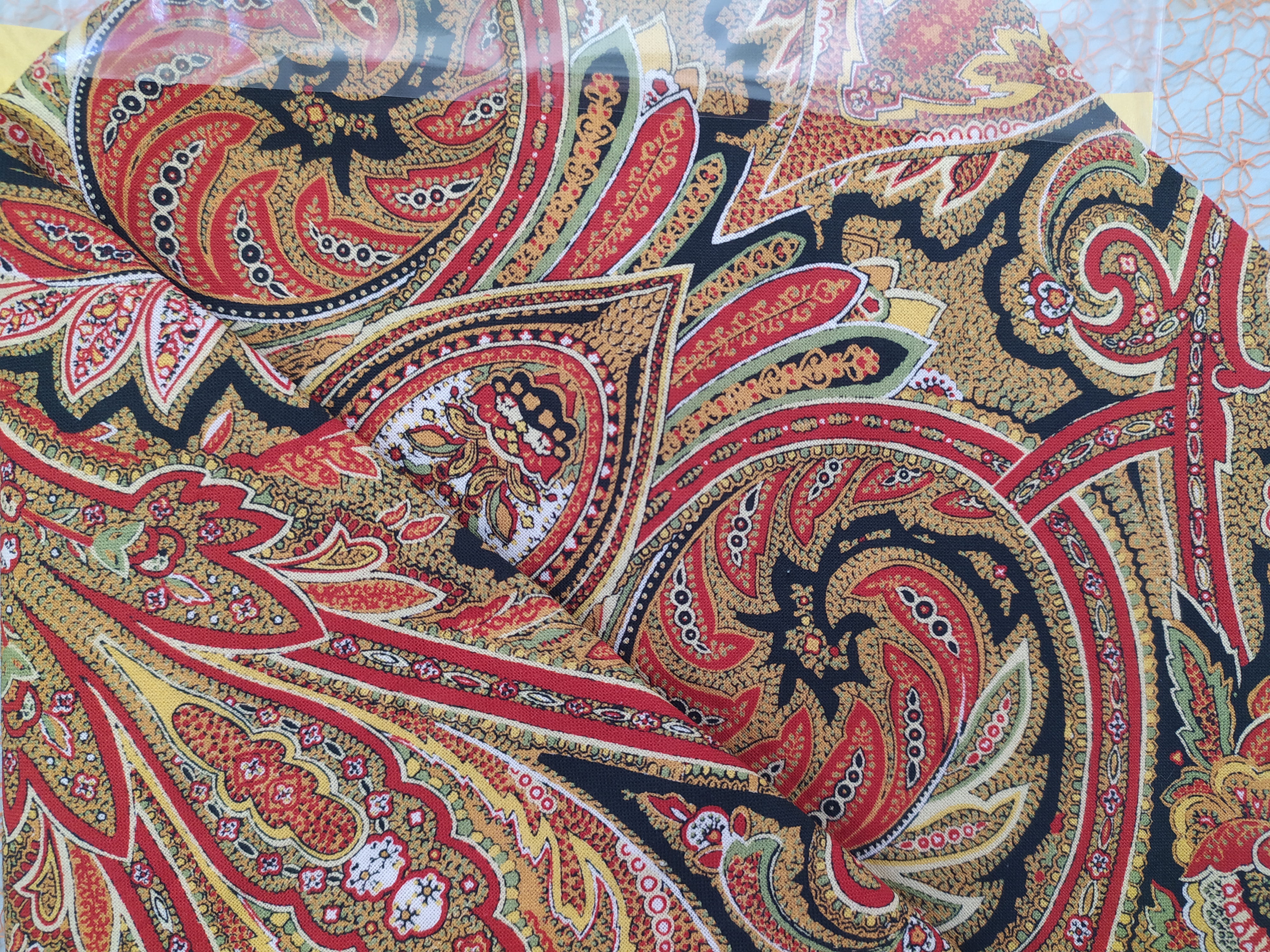 Bavlněný šátek 70 x 70 cm, typ kašmír potištěný oranžový