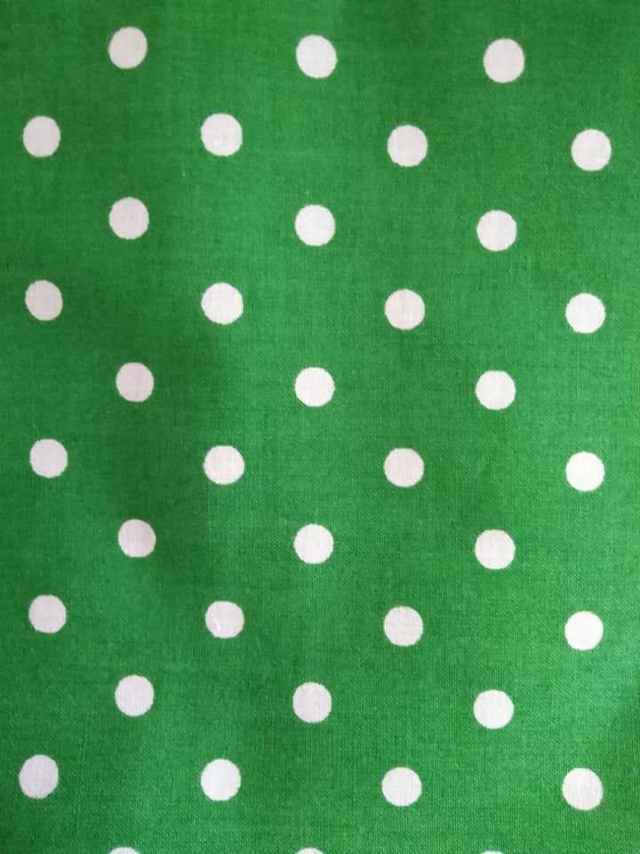 Bavlněný šátek 65 x 65 cm, zeleno bílý puntík 5 mm
