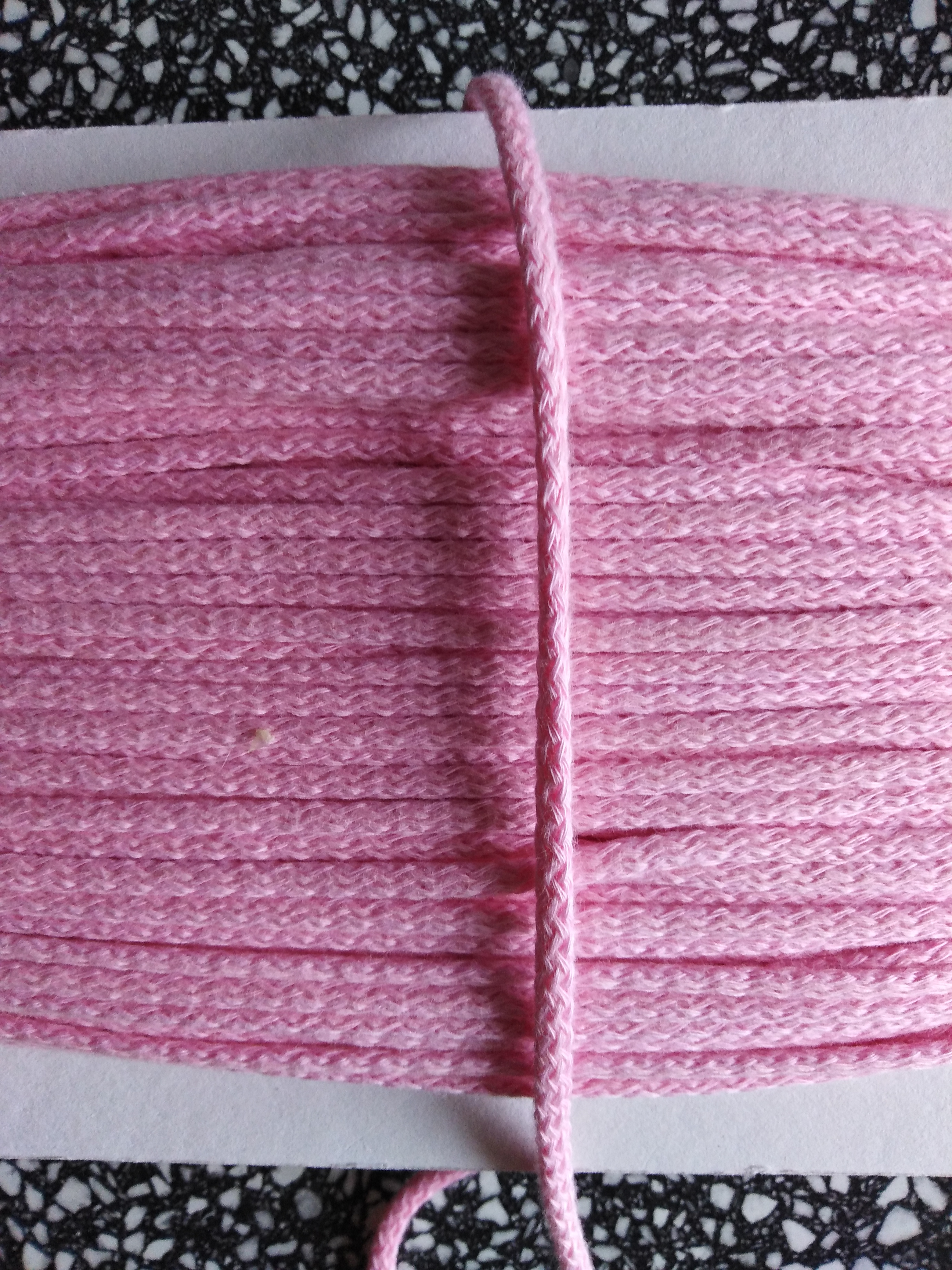 Šňůra oděvní bavlněná 4 mm růžová