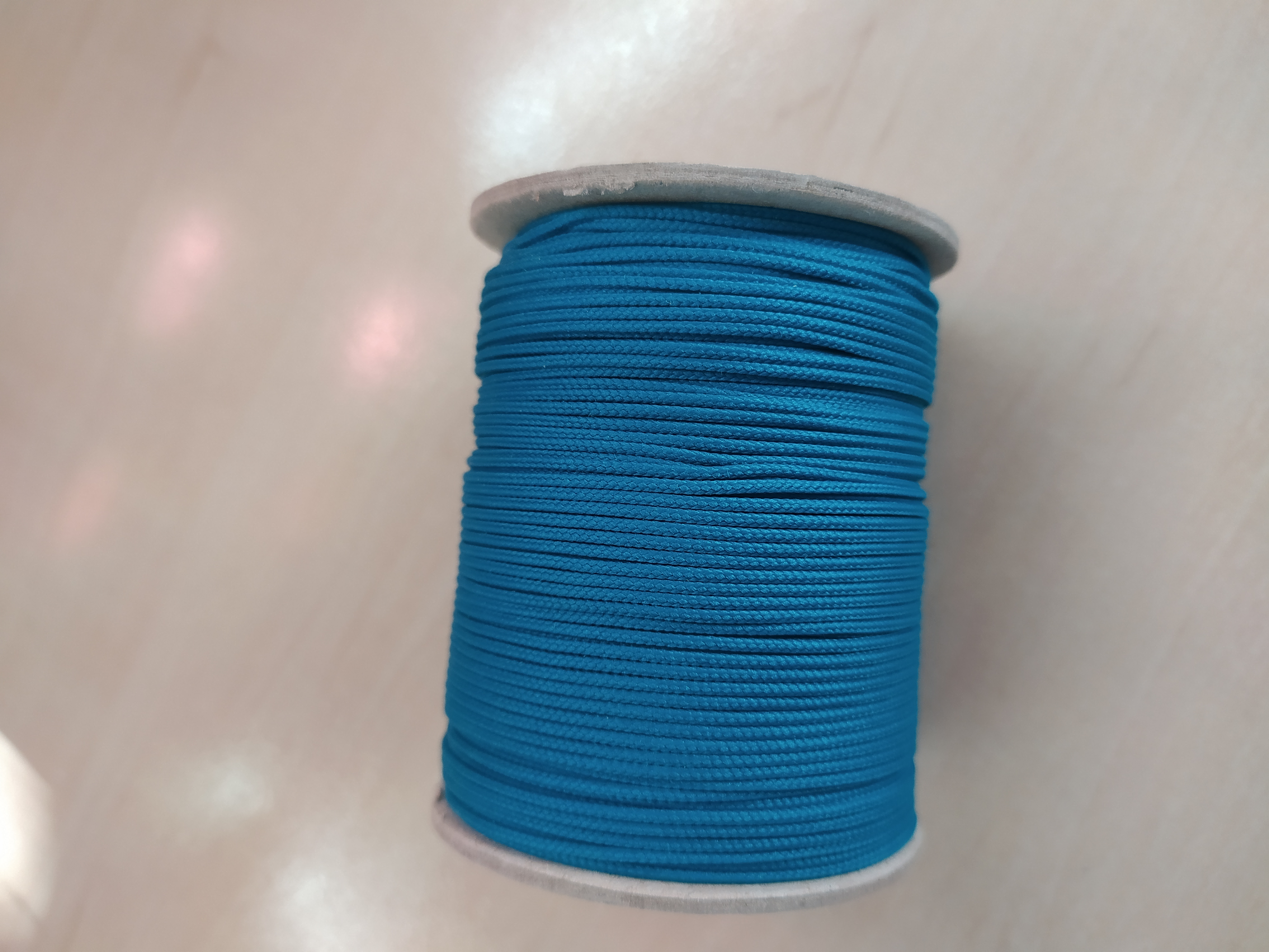 Šňůra bižuterní 1,5 mm microcord tmavý tyrkys (ledňáčková) 100 m