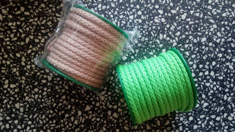 Šňůra oděvní bavlněná 5,3 mm béžová