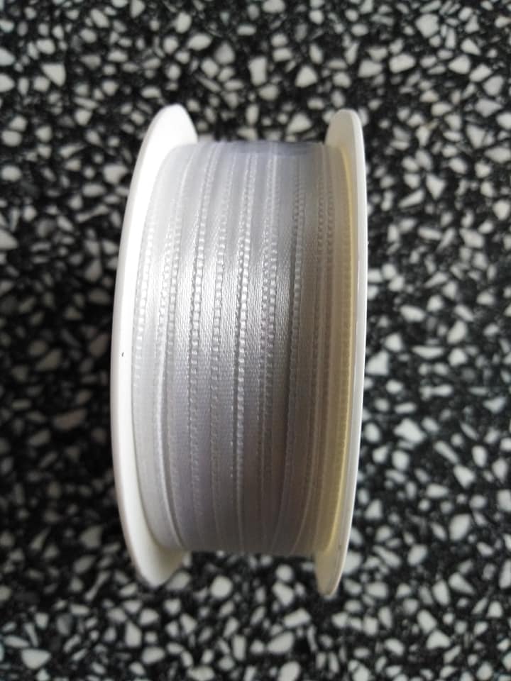 Stuha saténová 3 mm bílá metráž