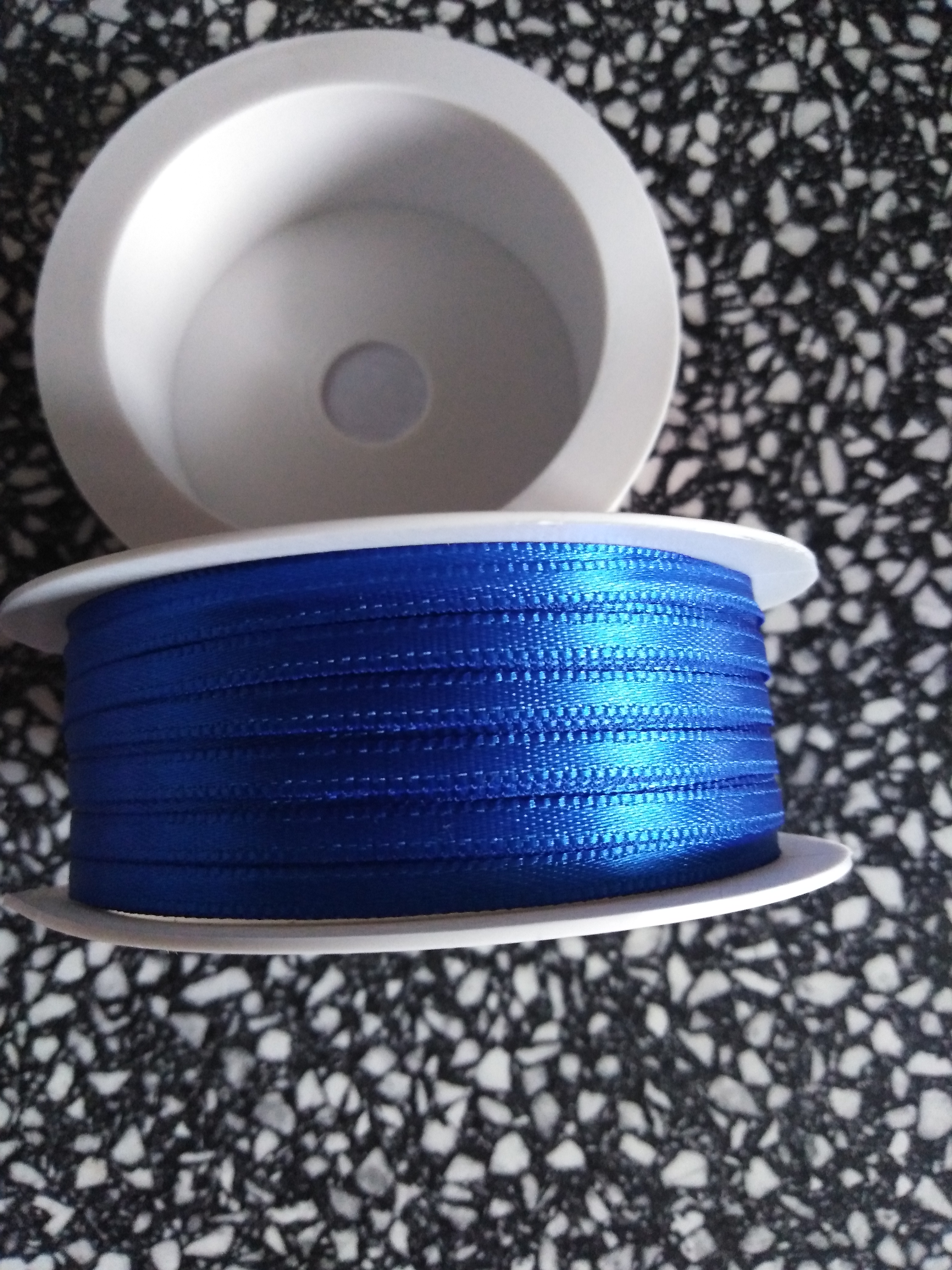 Stuha saténová 3 mm královská modř