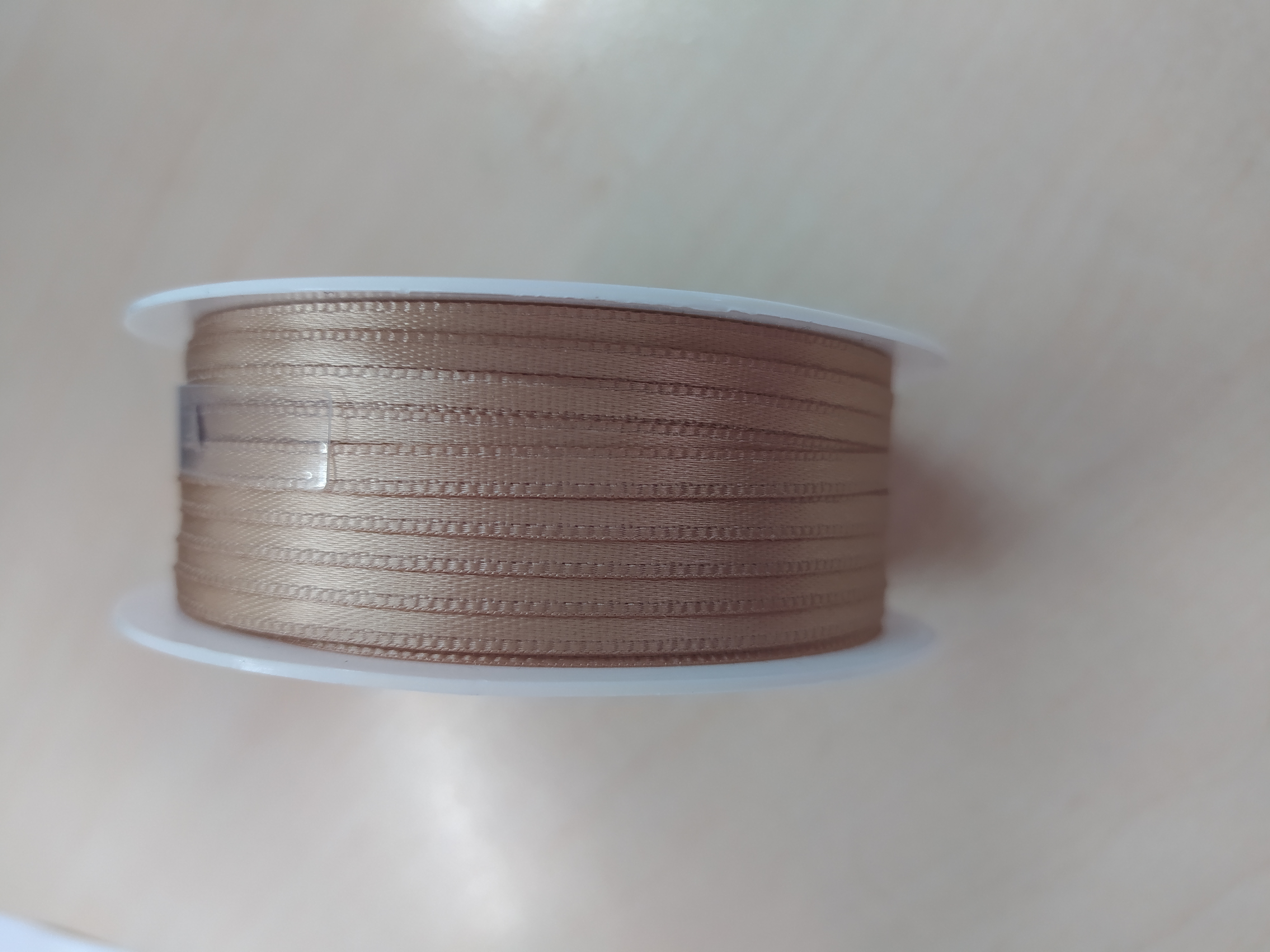Stuha saténová 3 mm béžová
