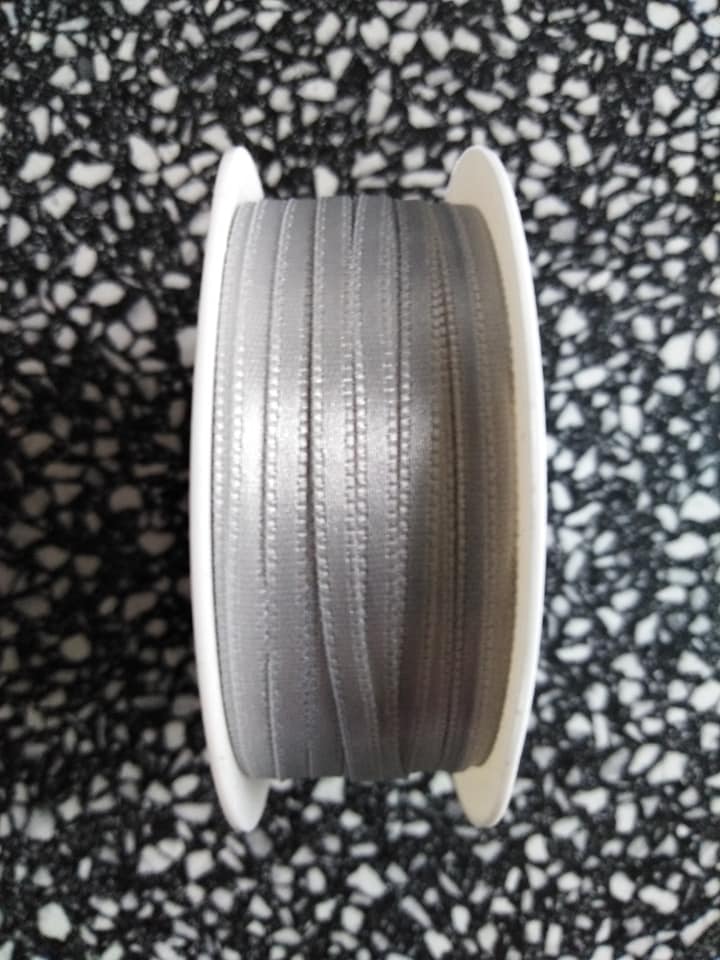 Stuha saténová 3 mm světle šedá METRÁŽ