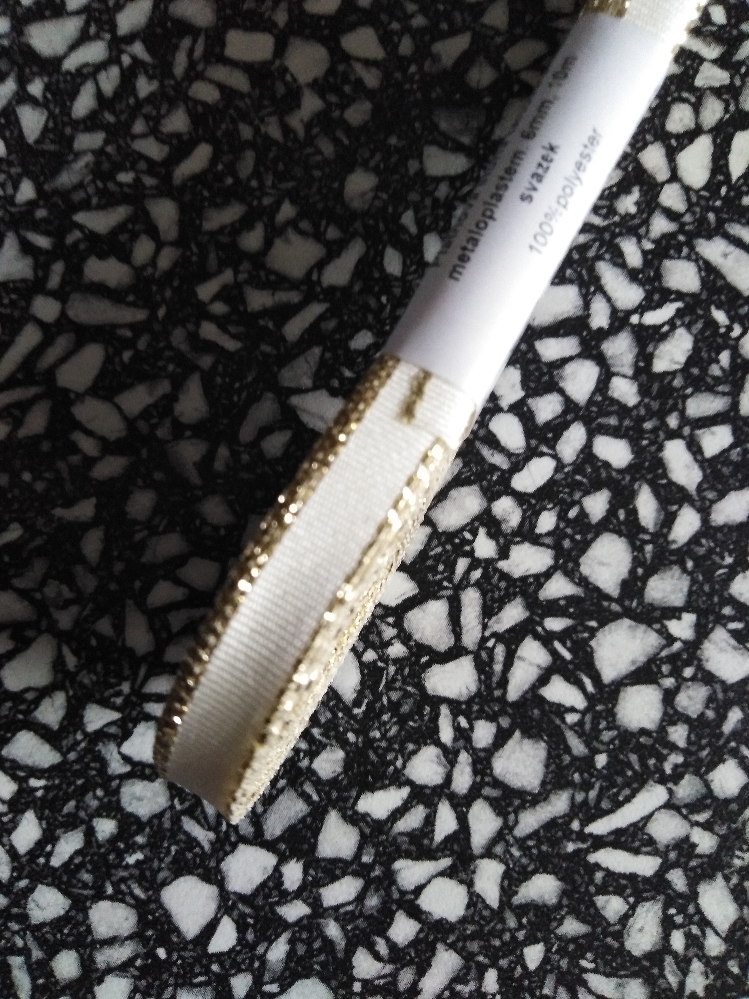 Stuha taftová s rexorem 6 mm světle krémová+zlato