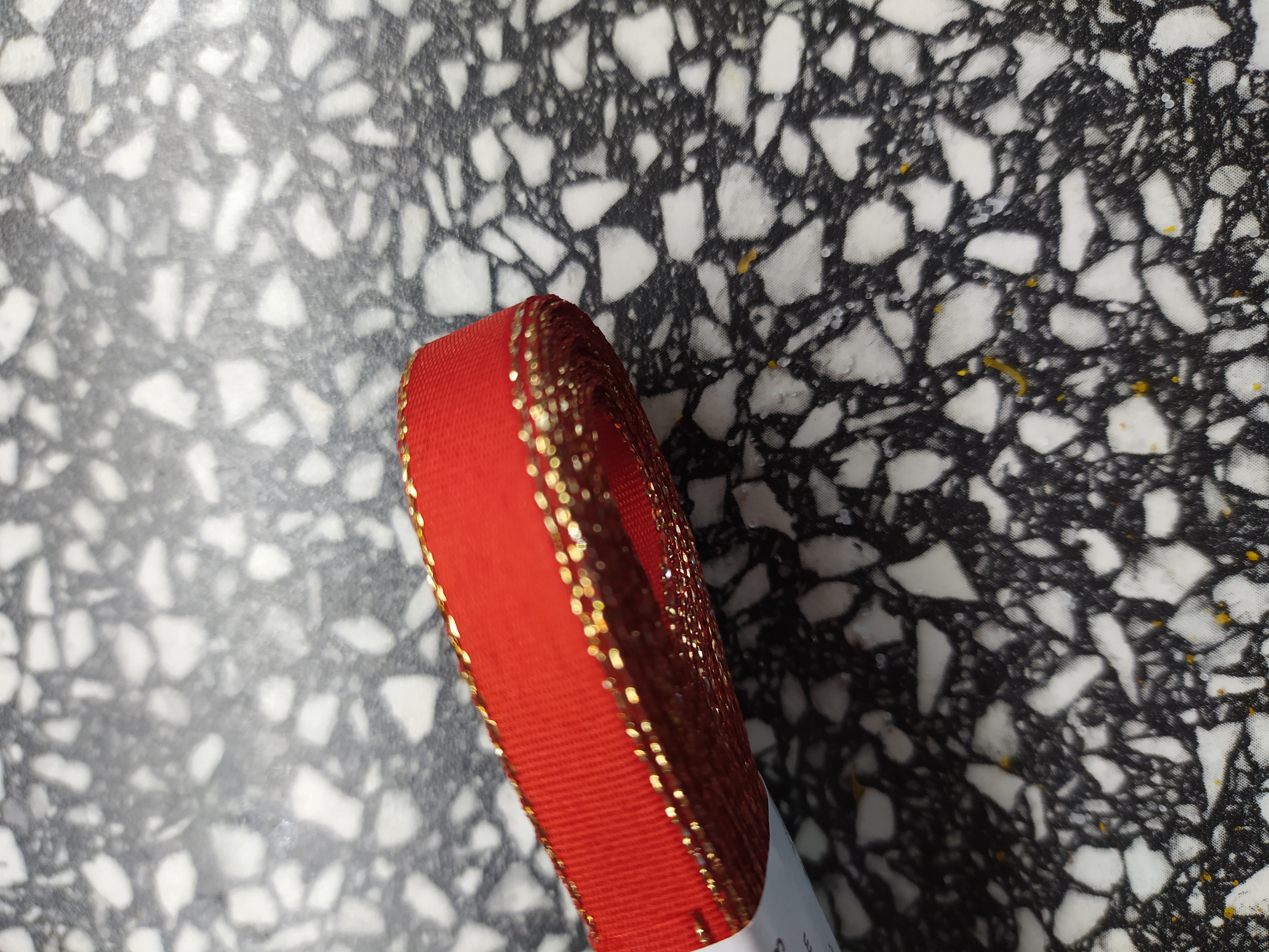 Stuha taftová s rexorem 9 mm červená+zlato