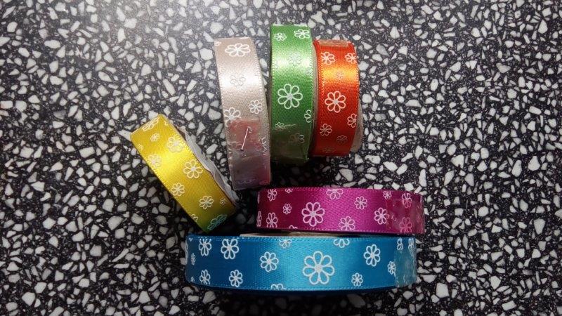 Stuha atlasová s tiskem 15 mm oranžová