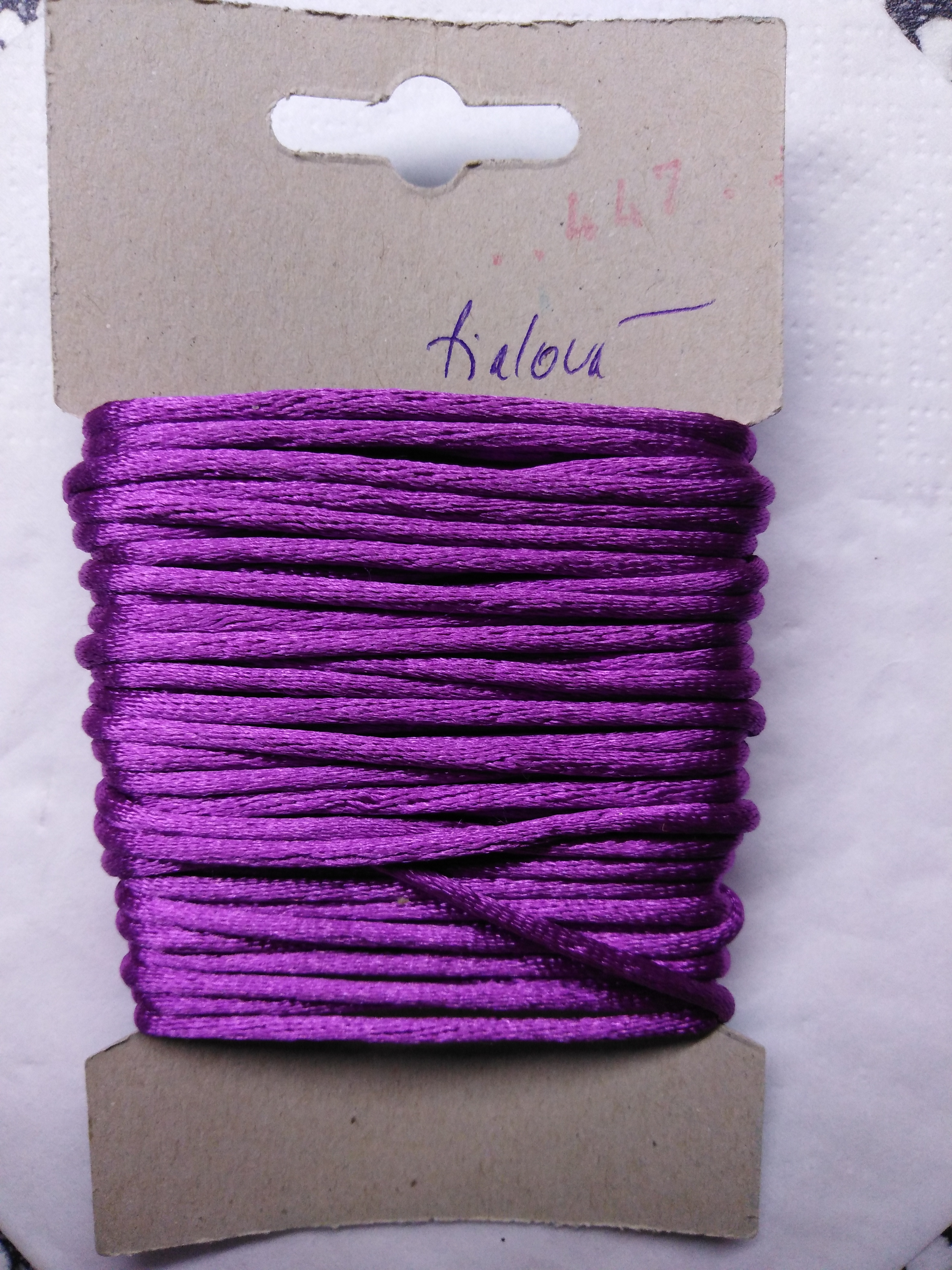 Šňůrka atlasová 2 mm fialová