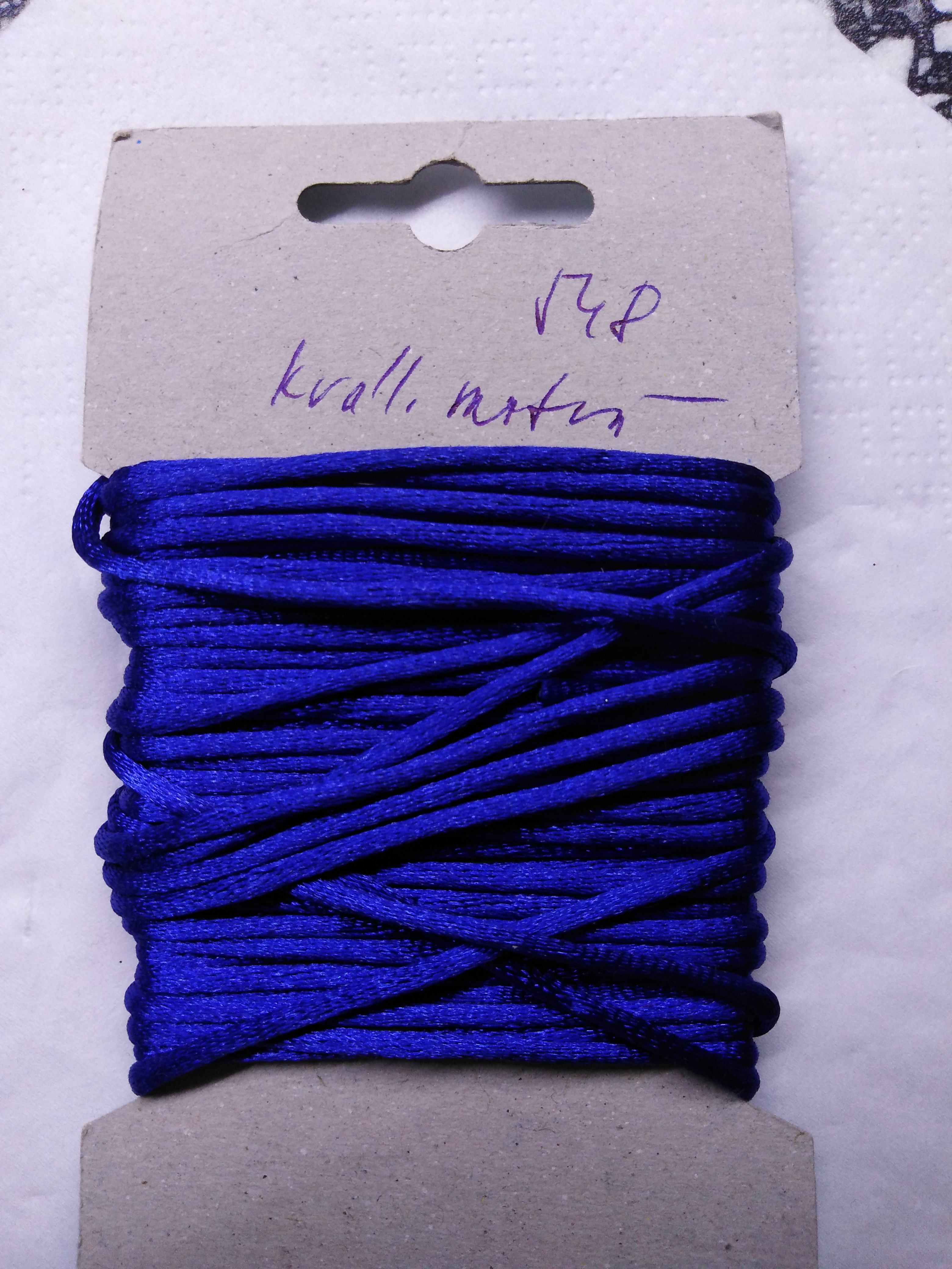 Šňůrka atlasová 2 mm královská modř