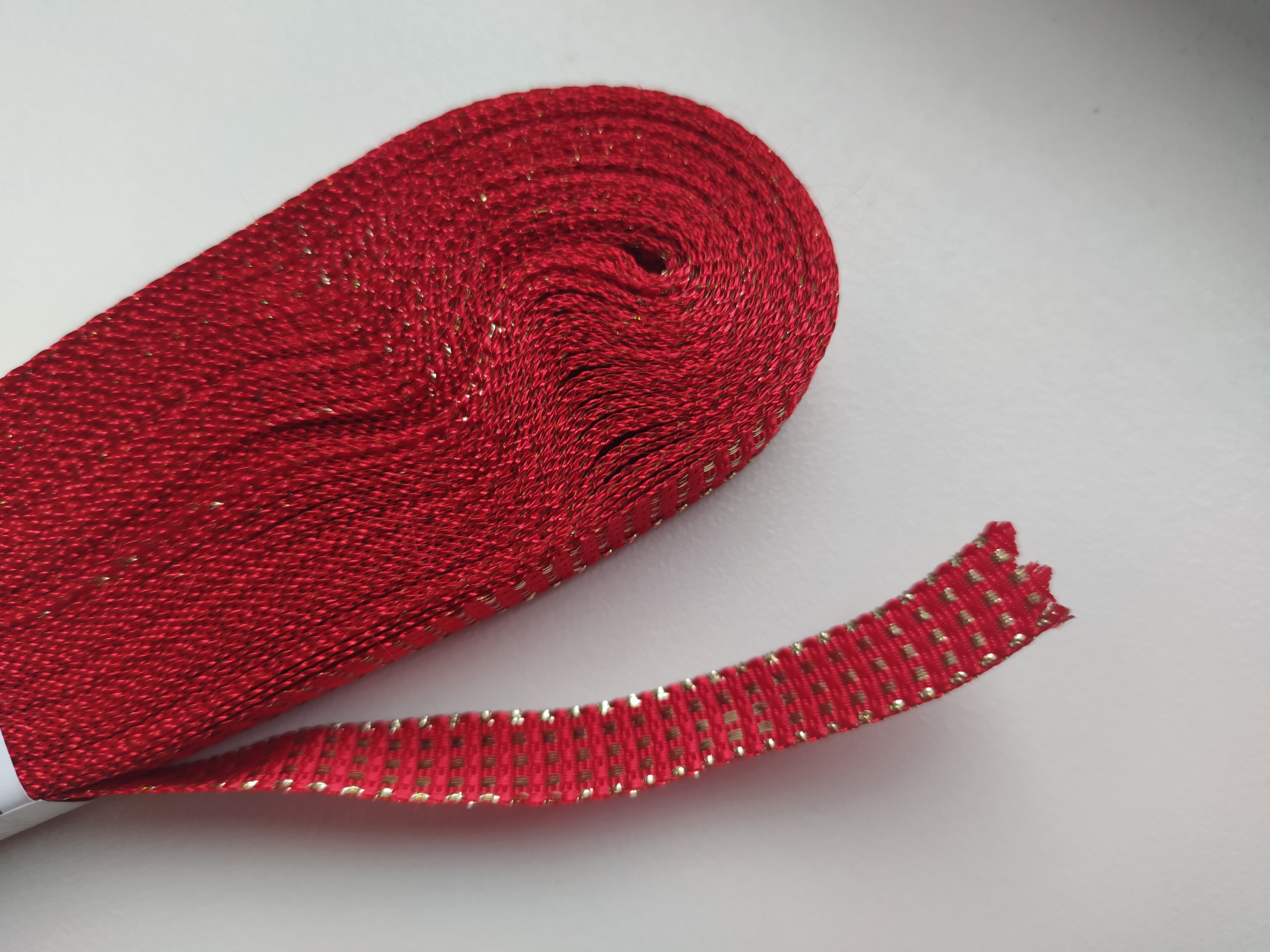 Stuha plátnová s MTP 10 mm červenozlatá