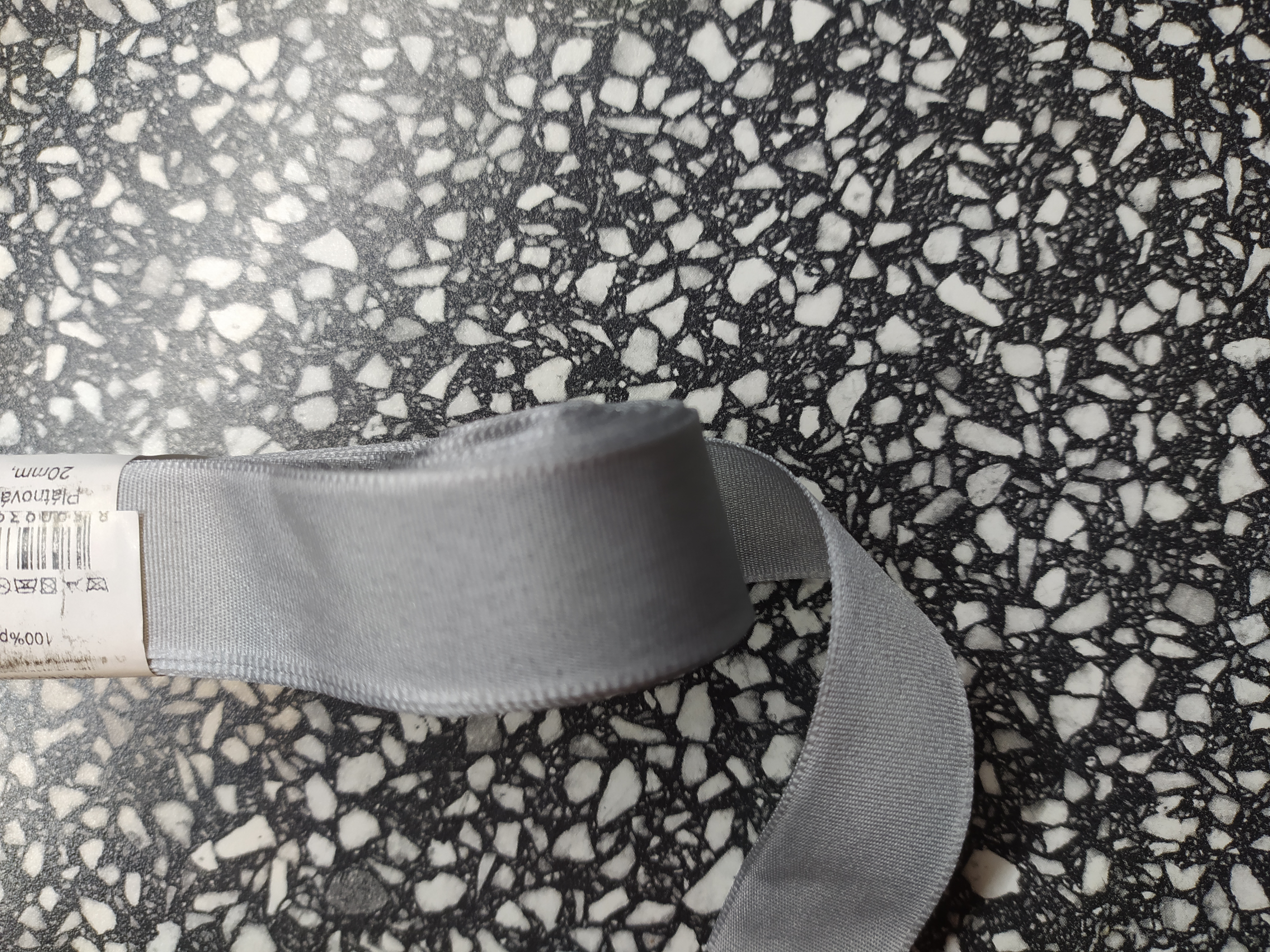 Stuha taftová 20 mm šedá