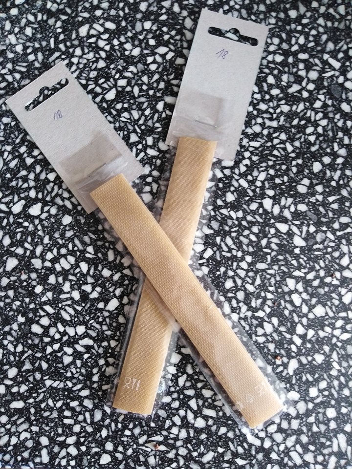 Stuhový uzávěr 20 mm ks 15 cm tmavě béžová